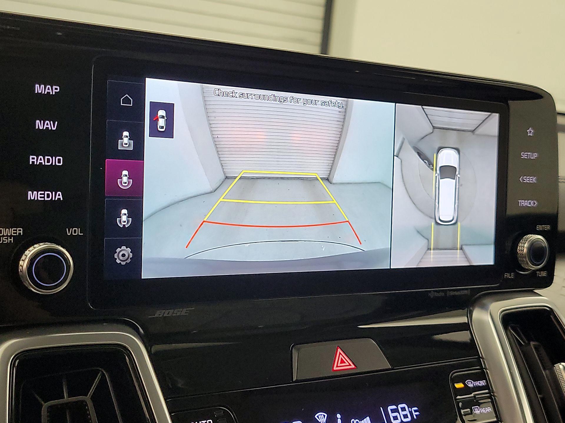 Thumbnail: 2023 Kia Sorento - 15