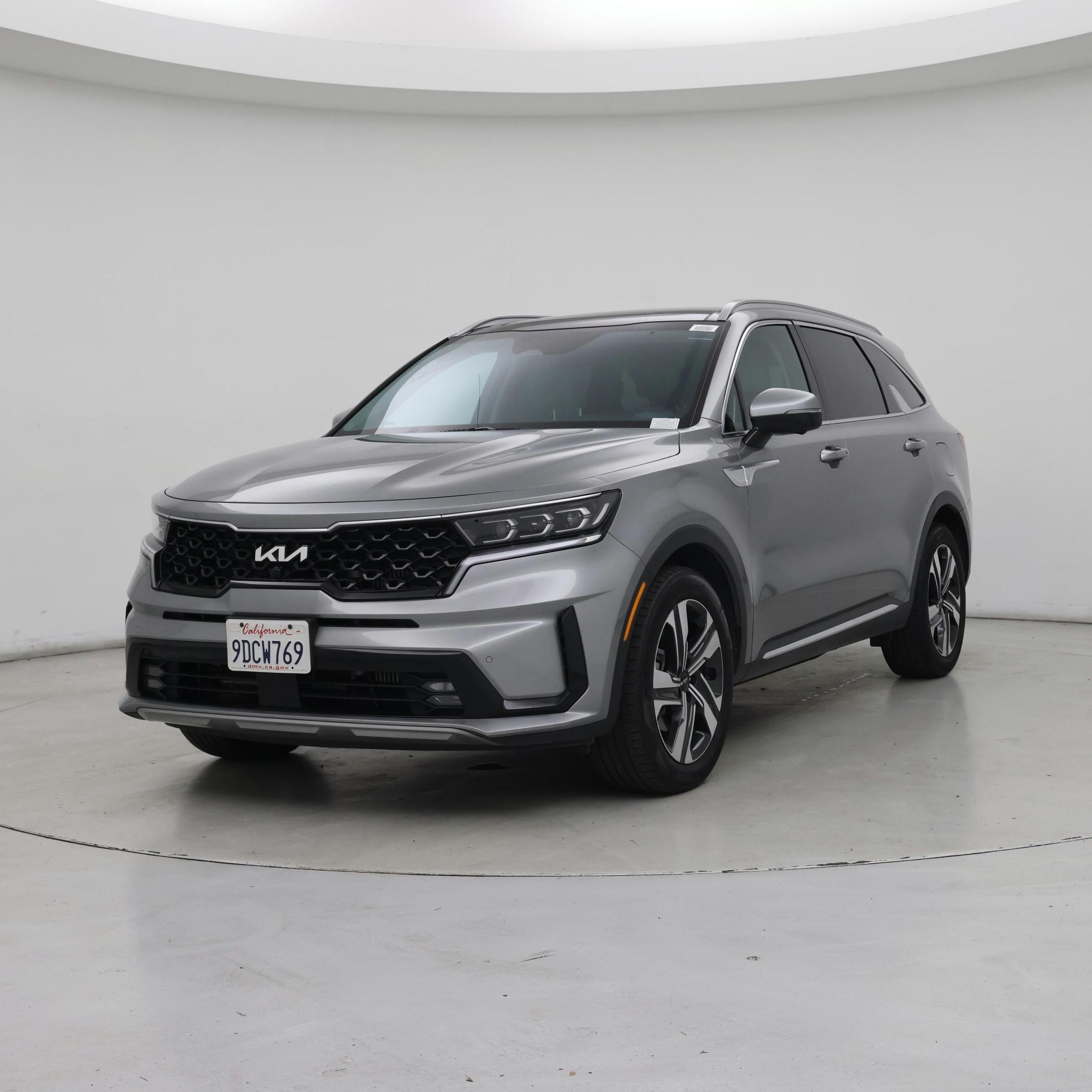 Thumbnail: 2023 Kia Sorento - 4