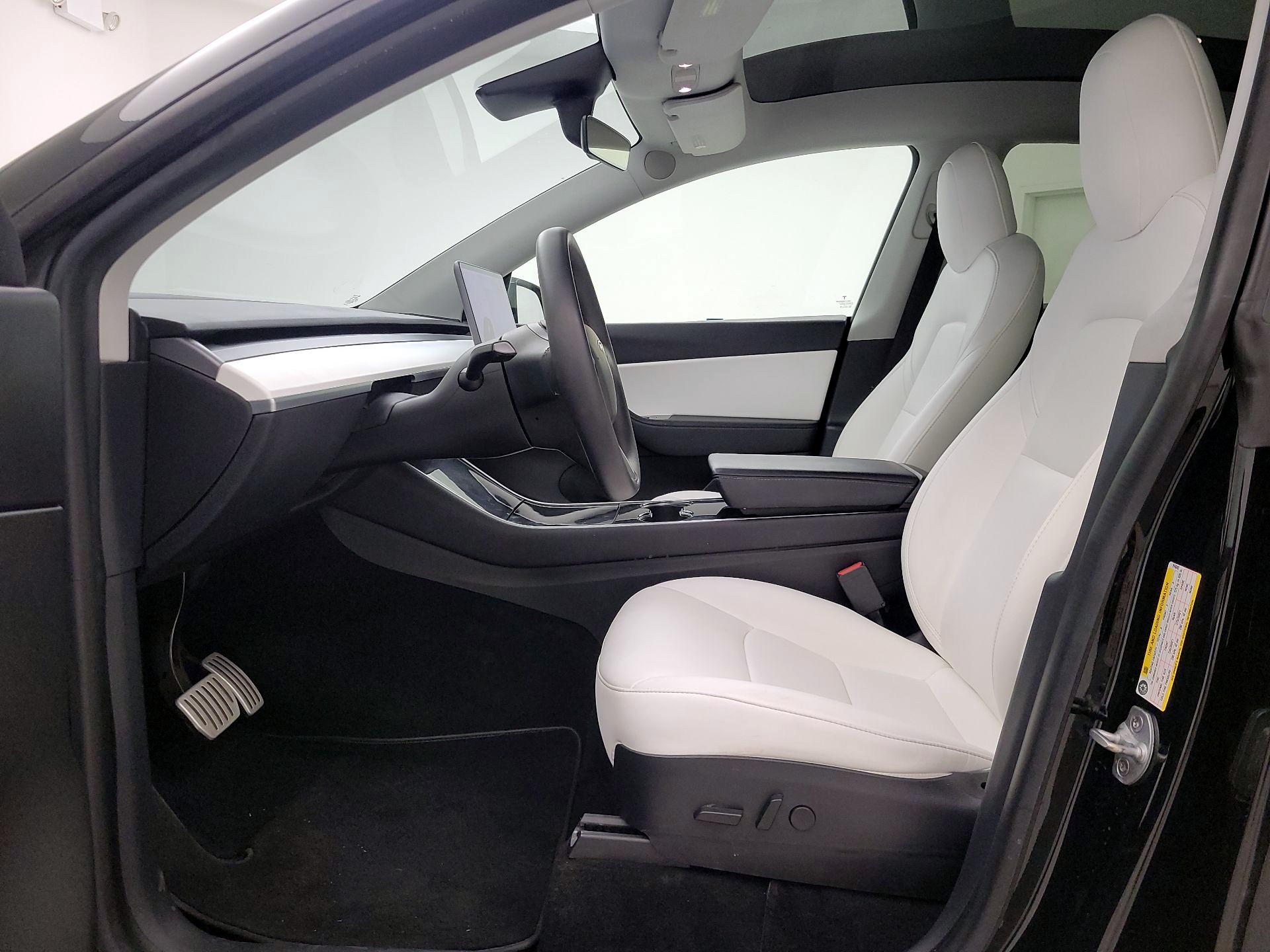 Thumbnail: 2020 Tesla Model Y - 11