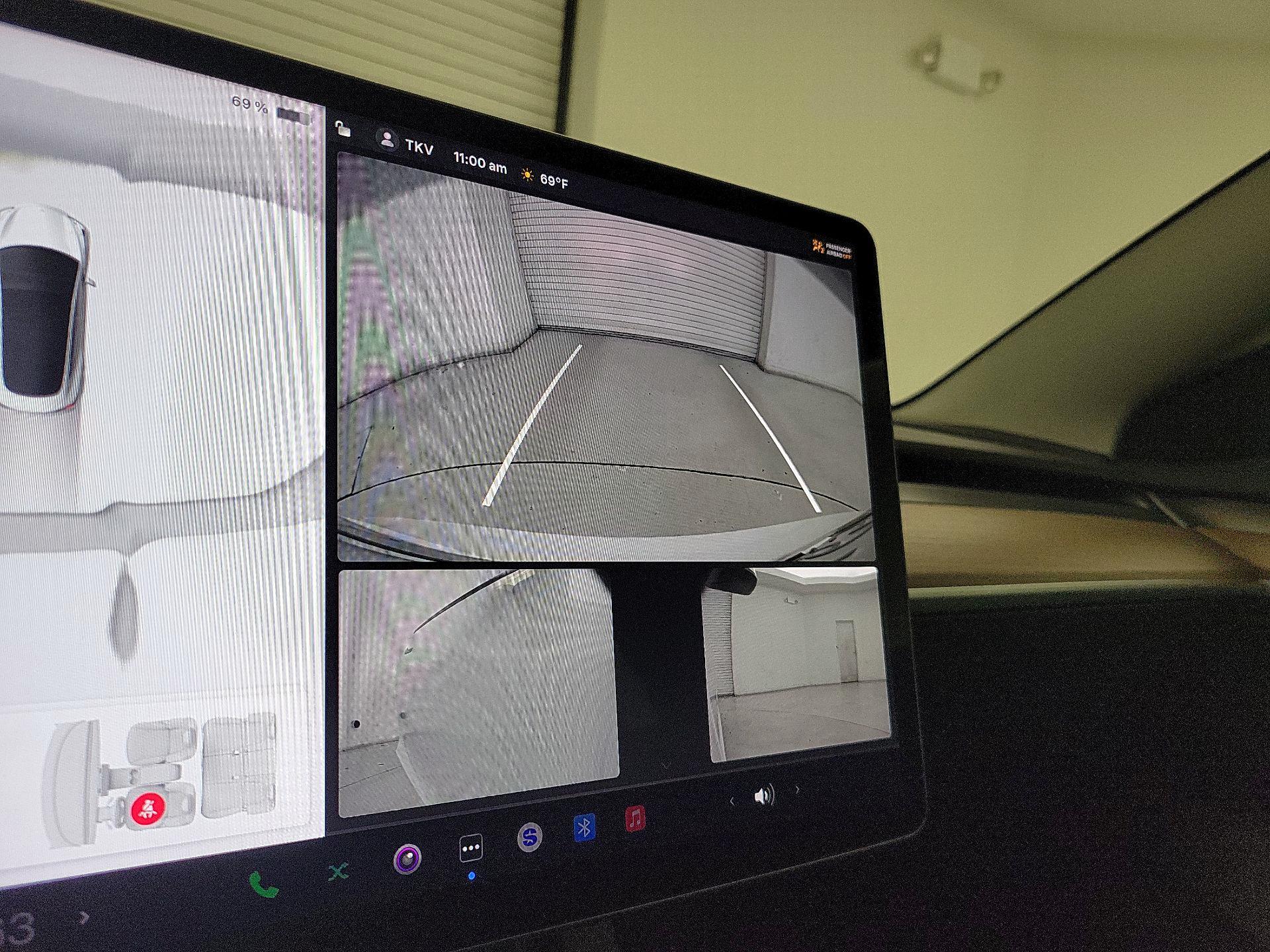 Thumbnail: 2023 Tesla Model 3 - 14