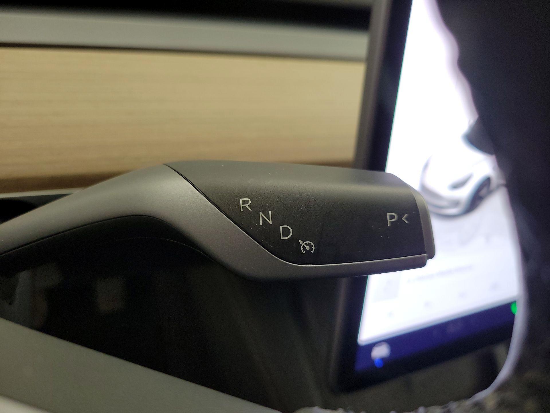 Thumbnail: 2023 Tesla Model 3 - 17