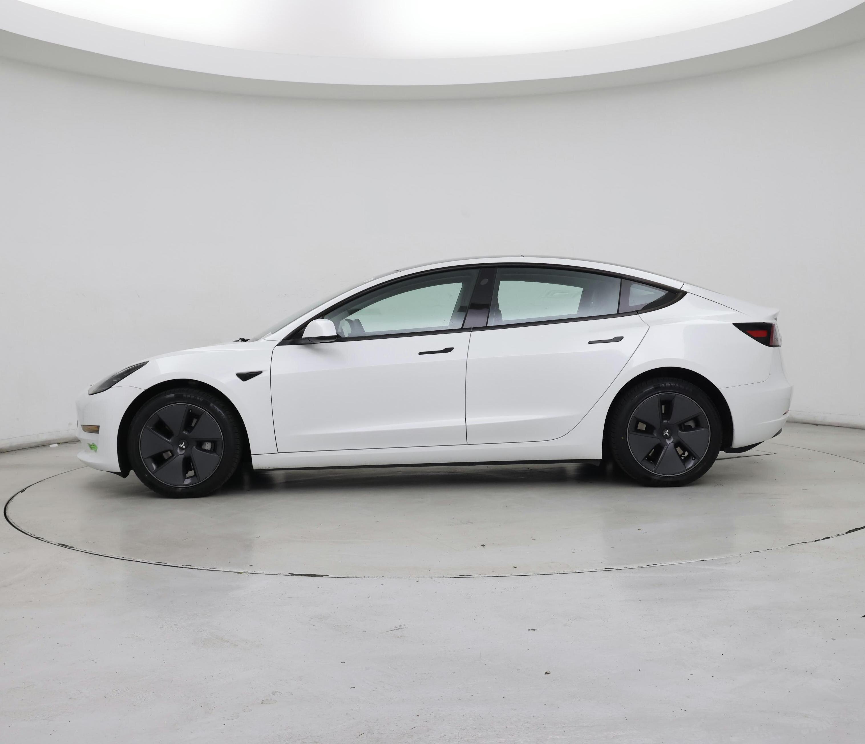 Thumbnail: 2023 Tesla Model 3 - 3