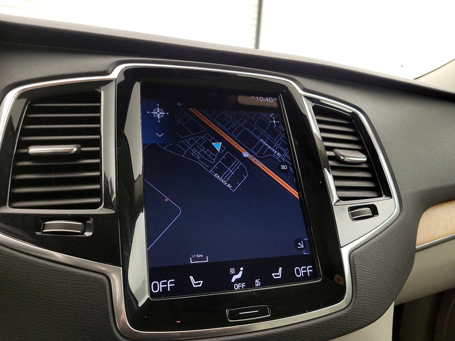 Thumbnail: 2021 Volvo XC90 - 14