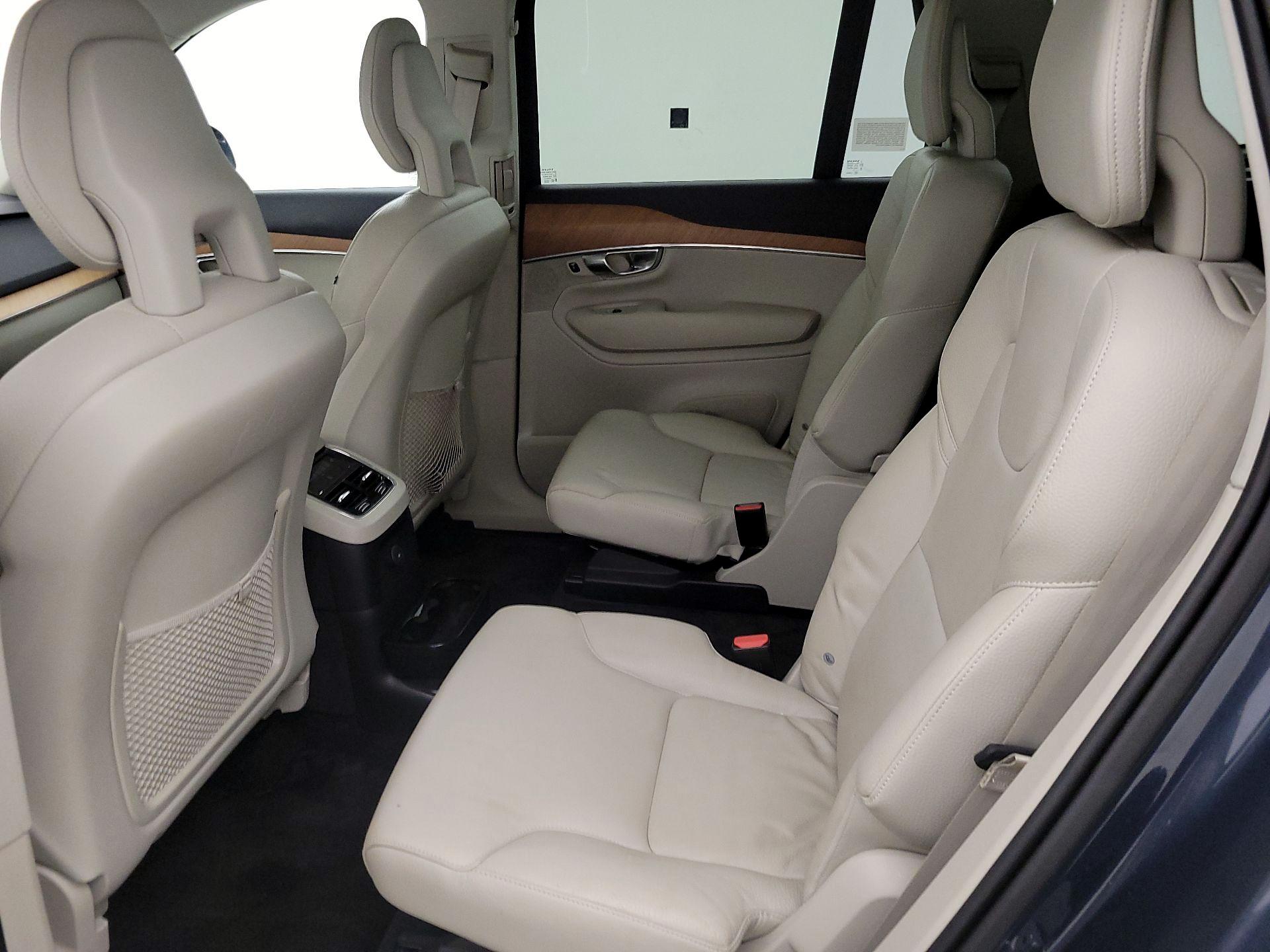 Thumbnail: 2021 Volvo XC90 - 20