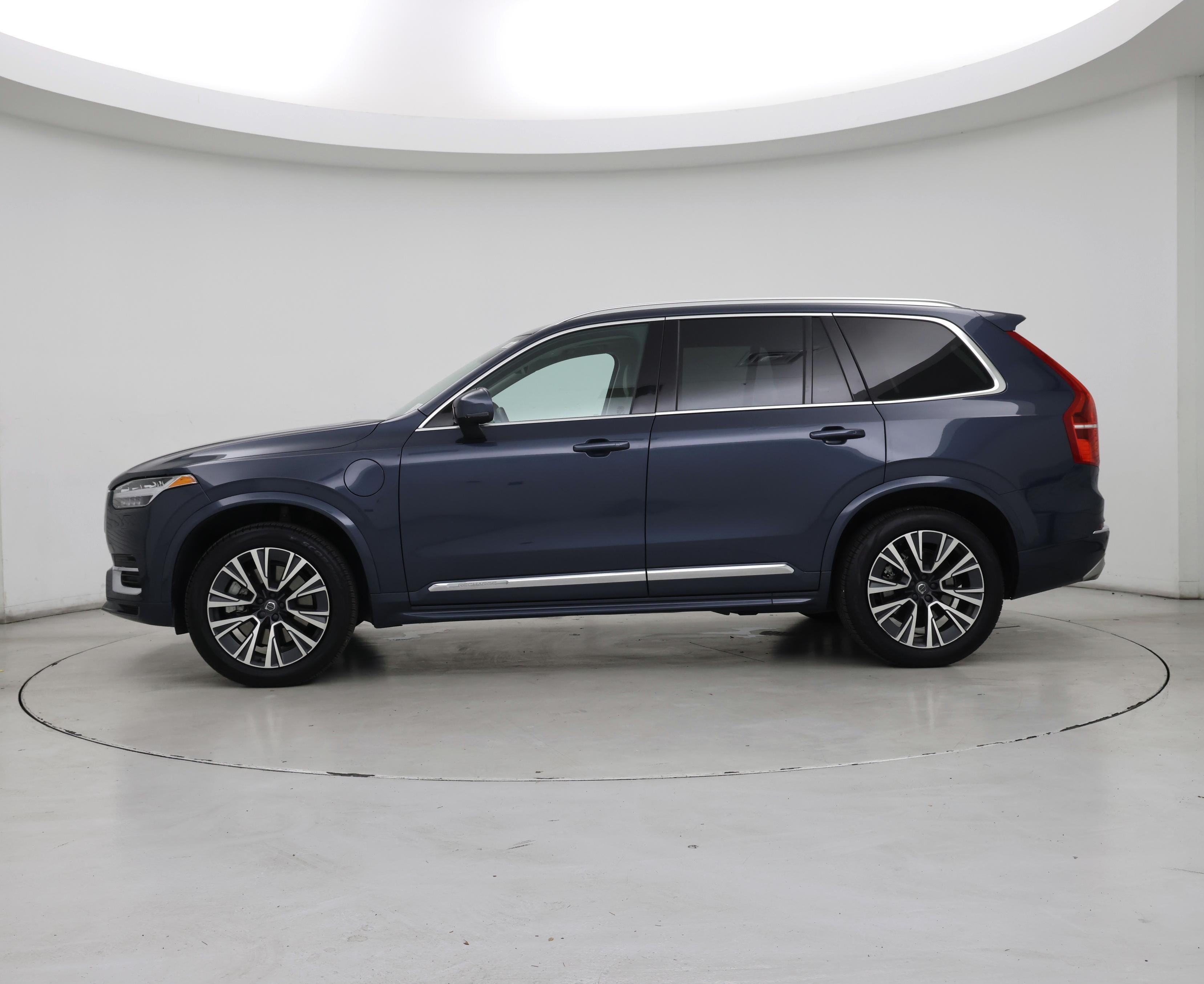 Thumbnail: 2021 Volvo XC90 - 3