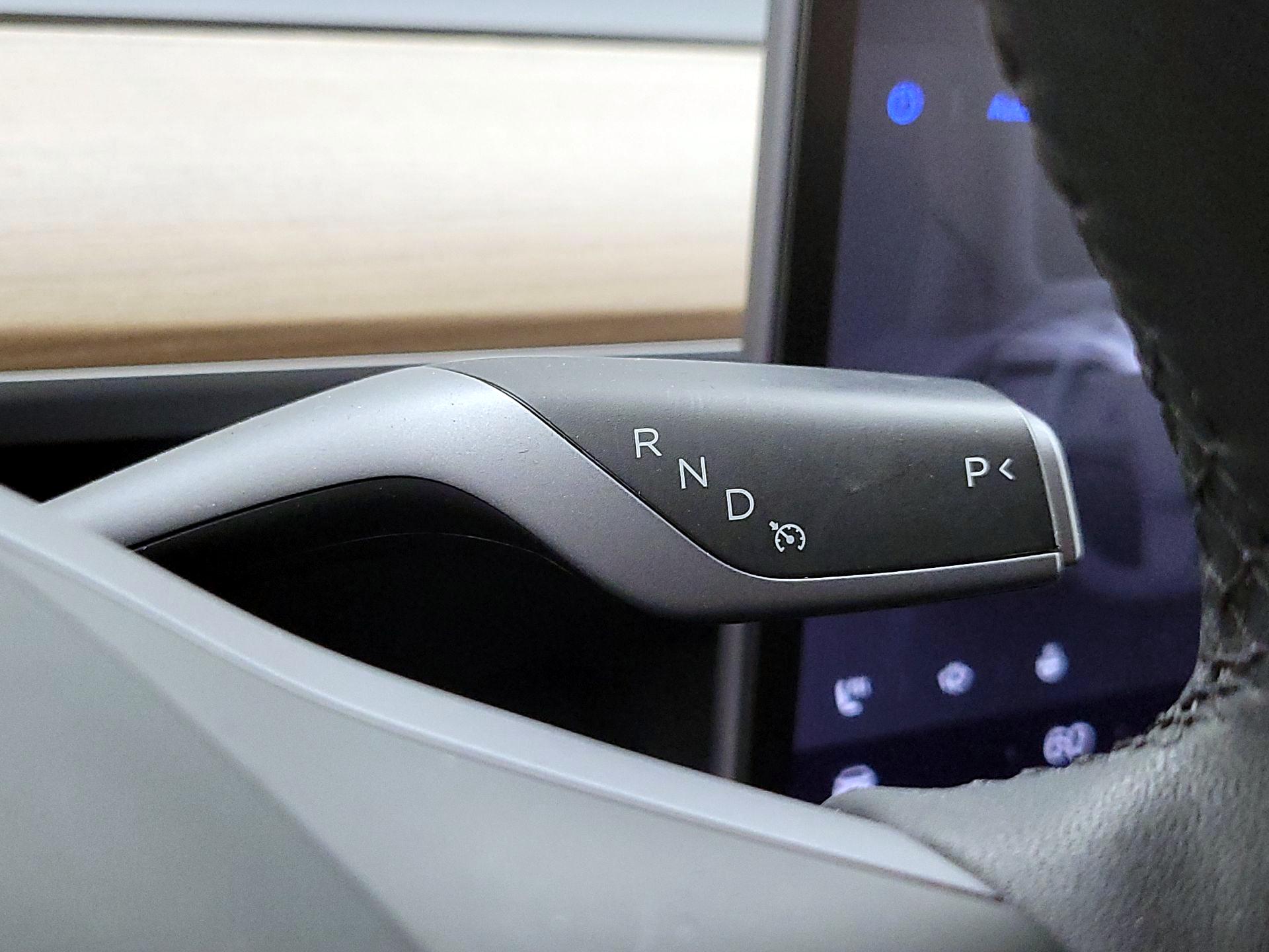 Thumbnail: 2023 Tesla Model Y - 17