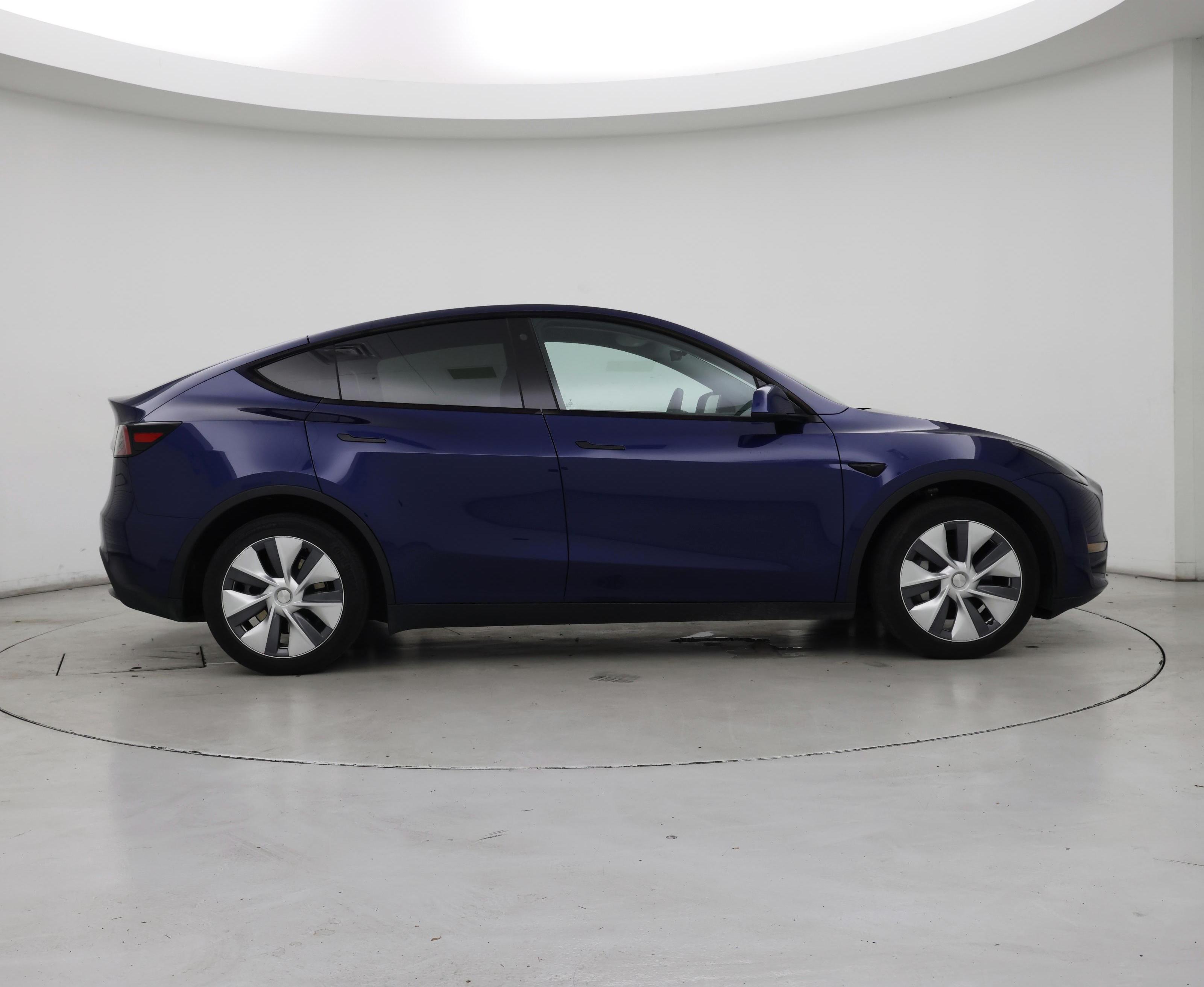 Thumbnail: 2023 Tesla Model Y - 7