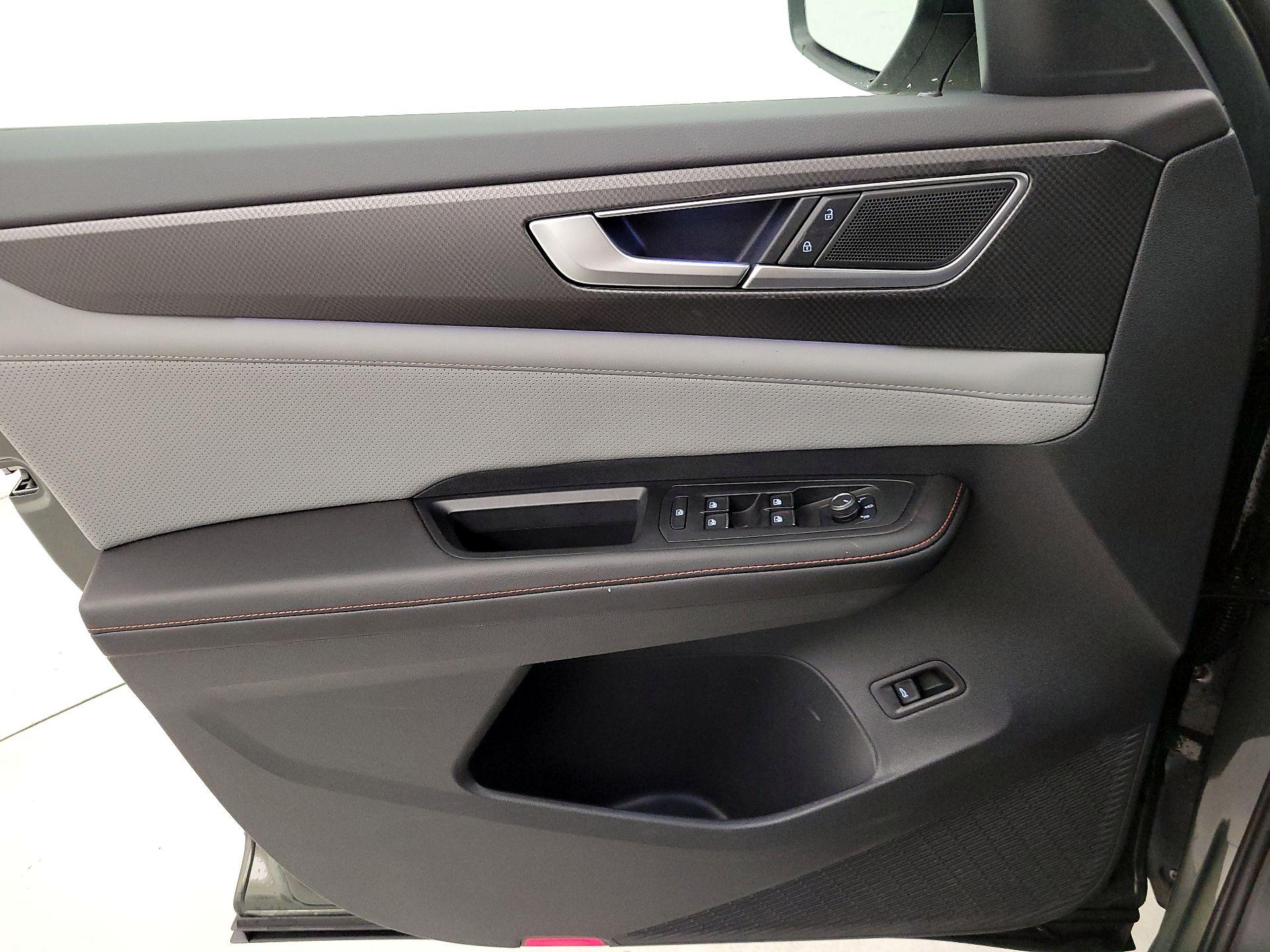 Thumbnail: 2024 Volkswagen Atlas - 12