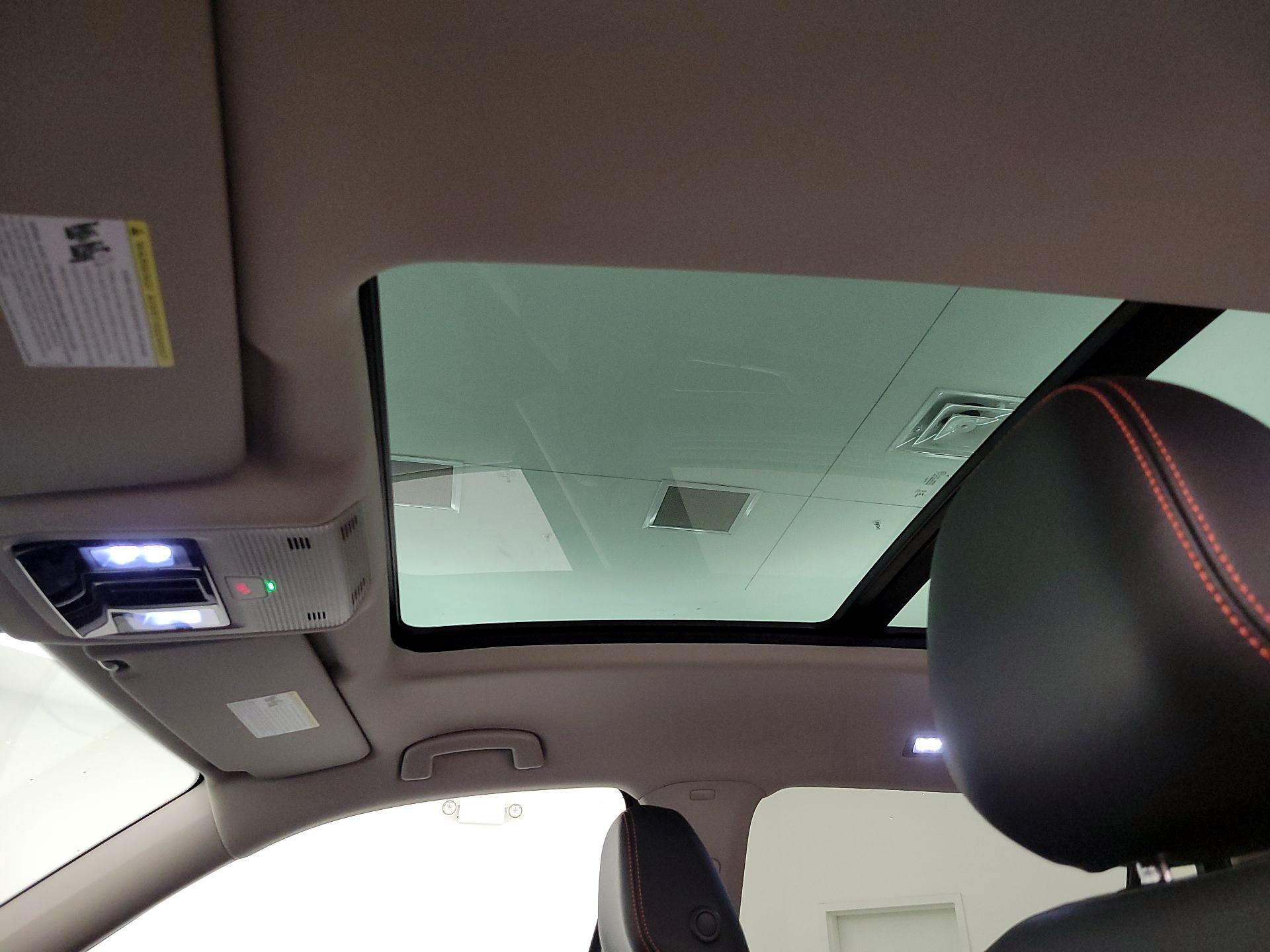 Thumbnail: 2024 Volkswagen Atlas - 19