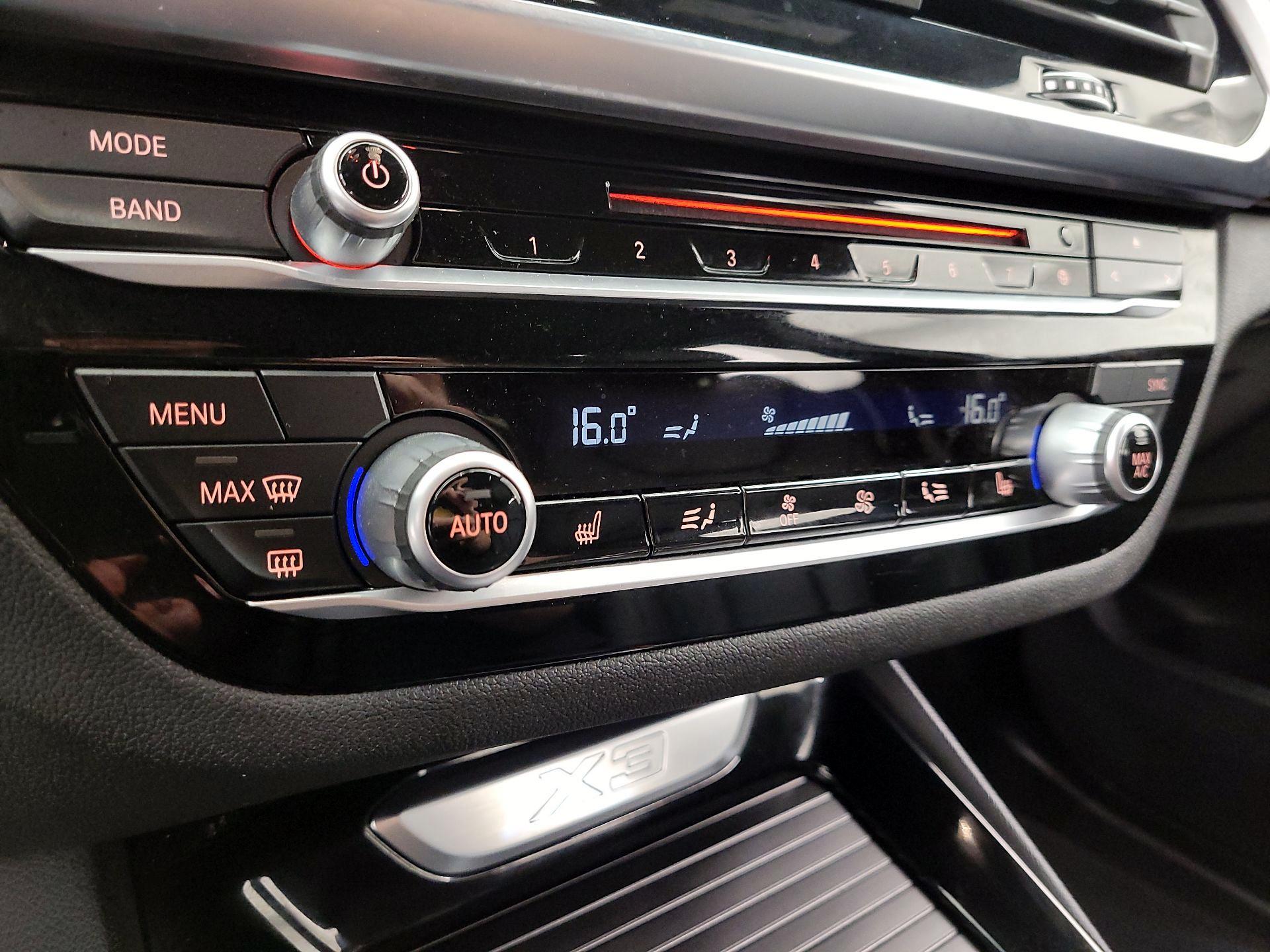 Thumbnail: 2018 BMW X3 - 17