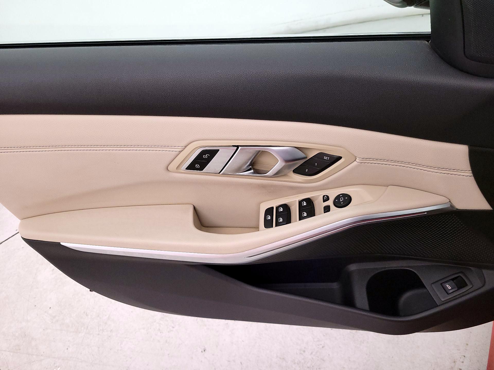 Thumbnail: 2021 BMW 3 Series - 12