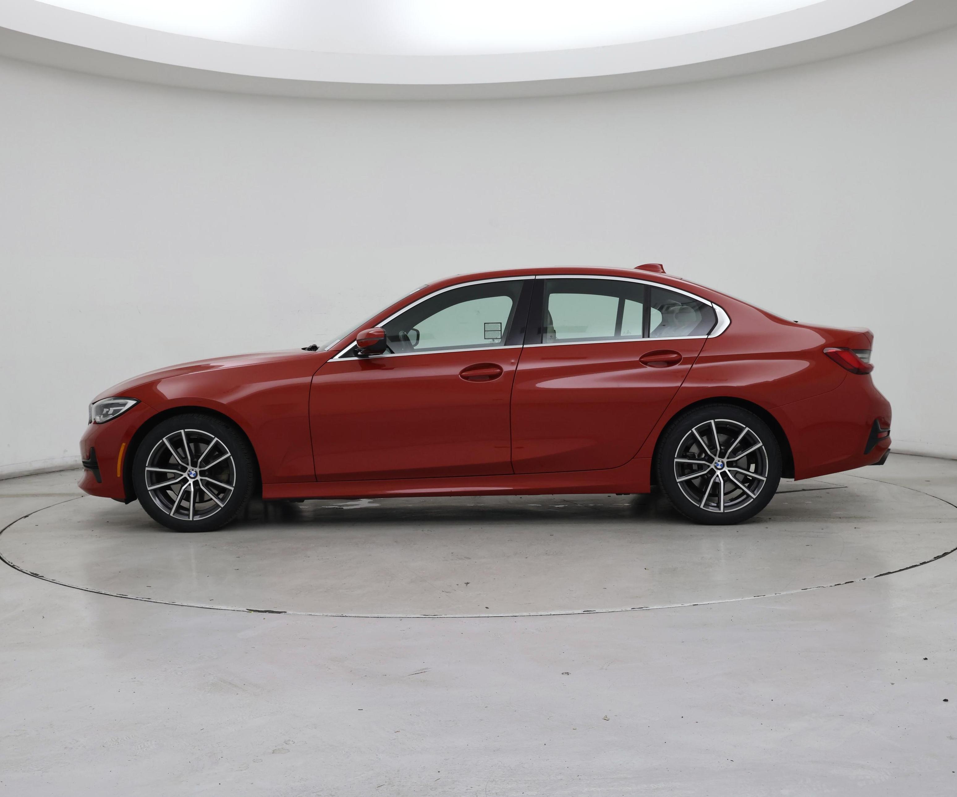 Thumbnail: 2021 BMW 3 Series - 3