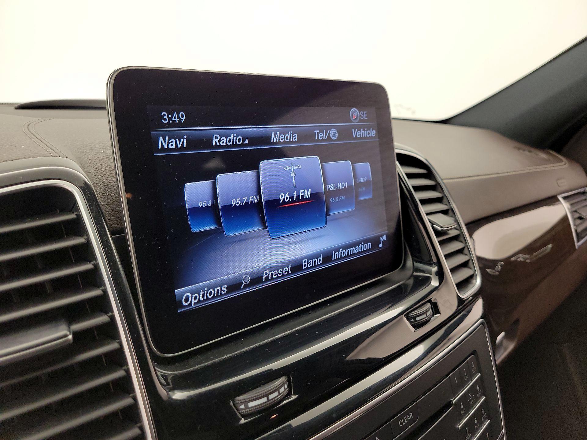 Thumbnail: 2018 Mercedes-Benz GLS - 16