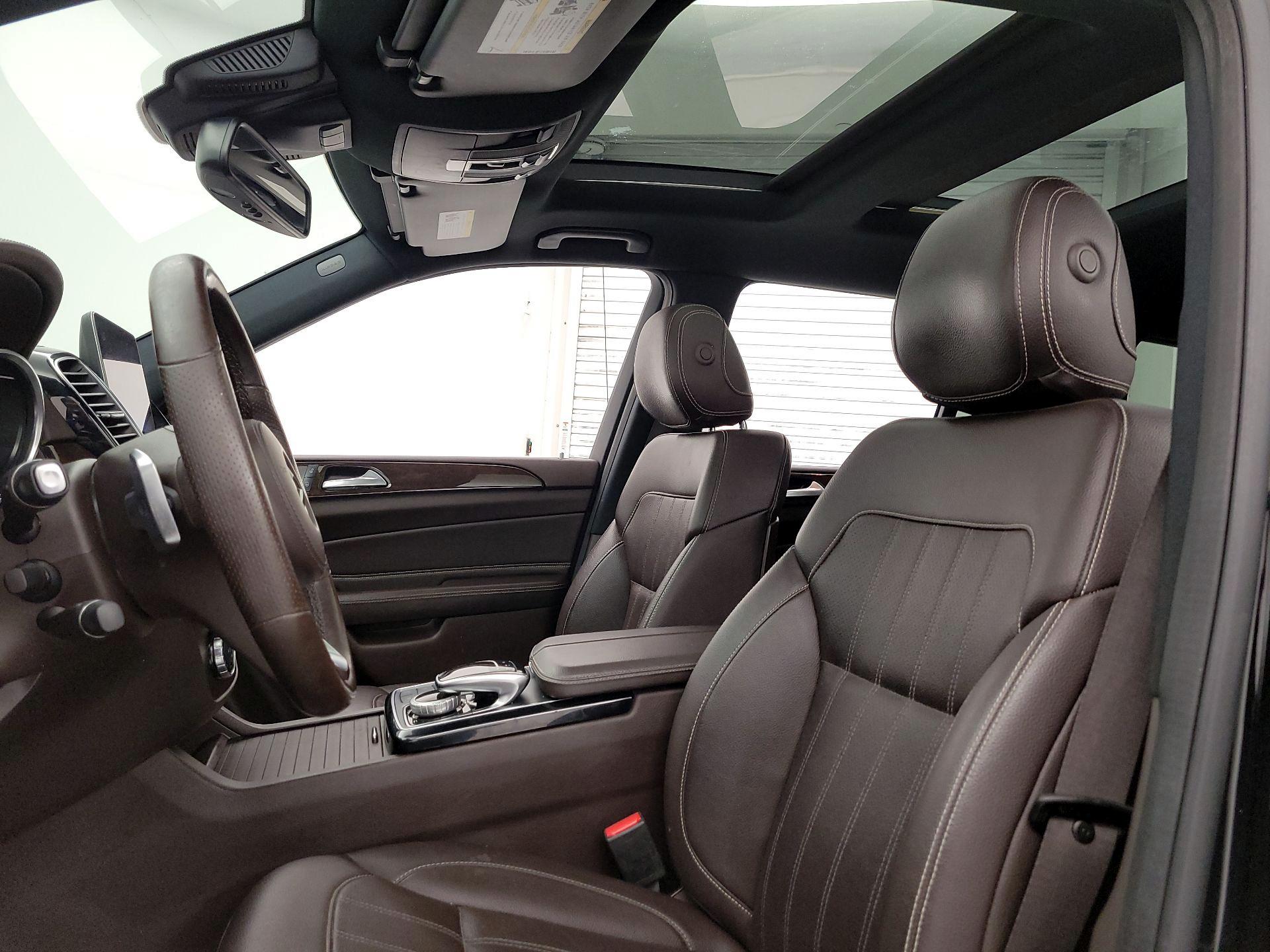 Thumbnail: 2018 Mercedes-Benz GLS - 20