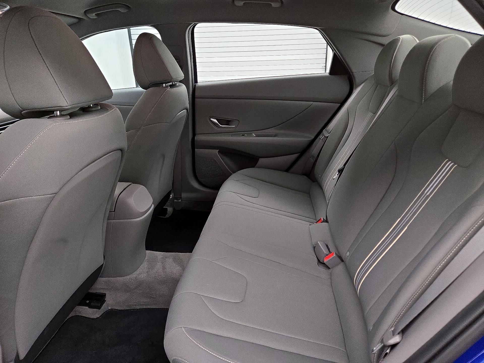 Thumbnail: 2023 Hyundai Elantra - 20