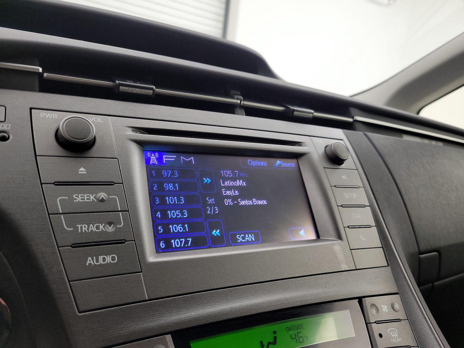 Thumbnail: 2015 Toyota Prius - 15