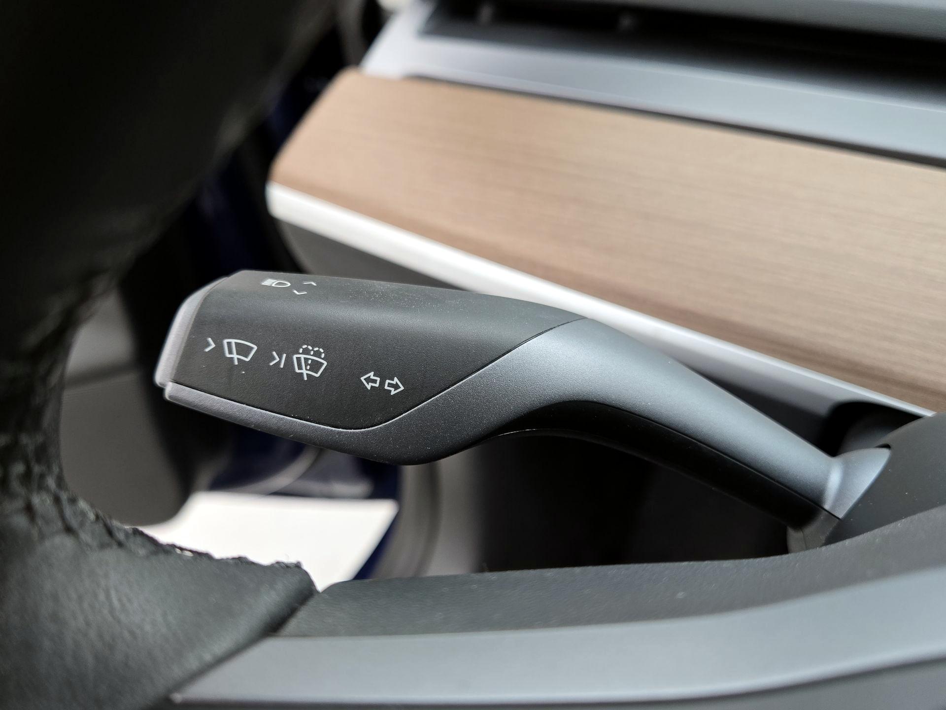 Thumbnail: 2023 Tesla Model 3 - 13