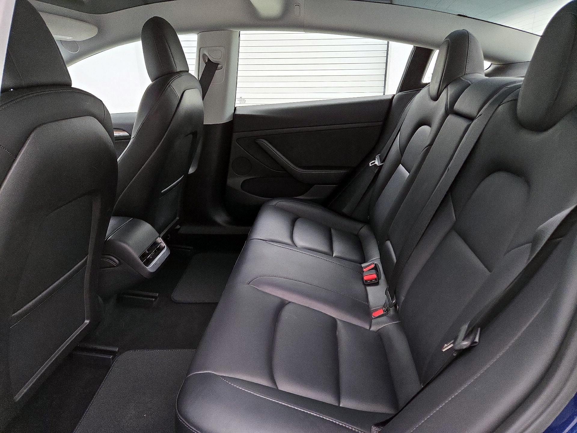 Thumbnail: 2023 Tesla Model 3 - 20