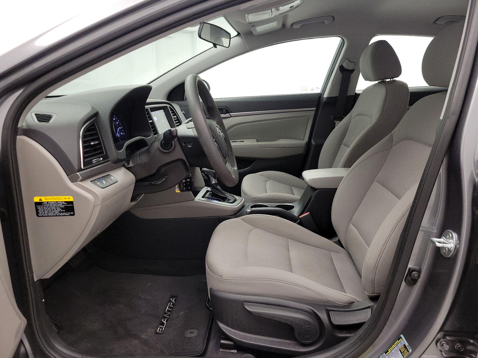 Thumbnail: 2018 Hyundai Elantra - 11