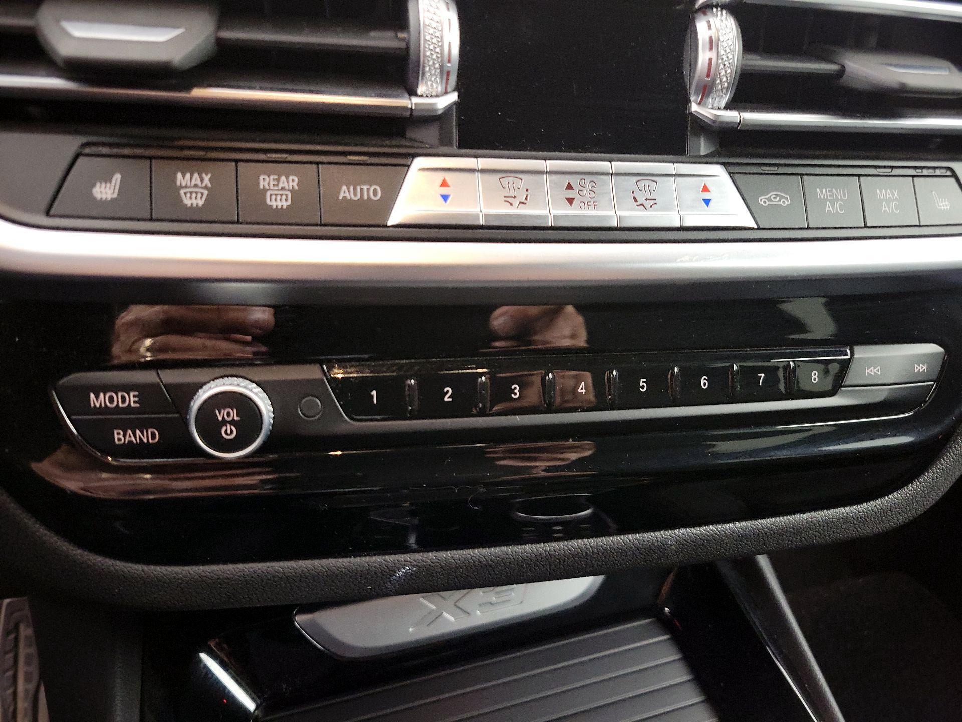 Thumbnail: 2022 BMW X3 - 17