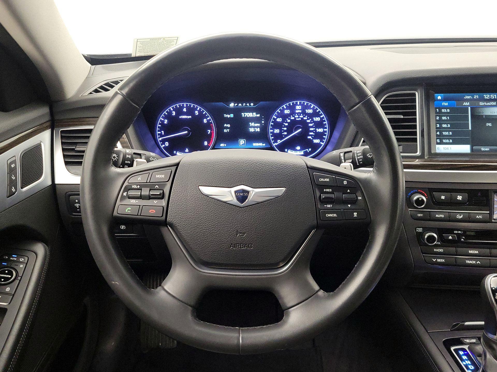 Thumbnail: 2016 Hyundai Genesis - 10