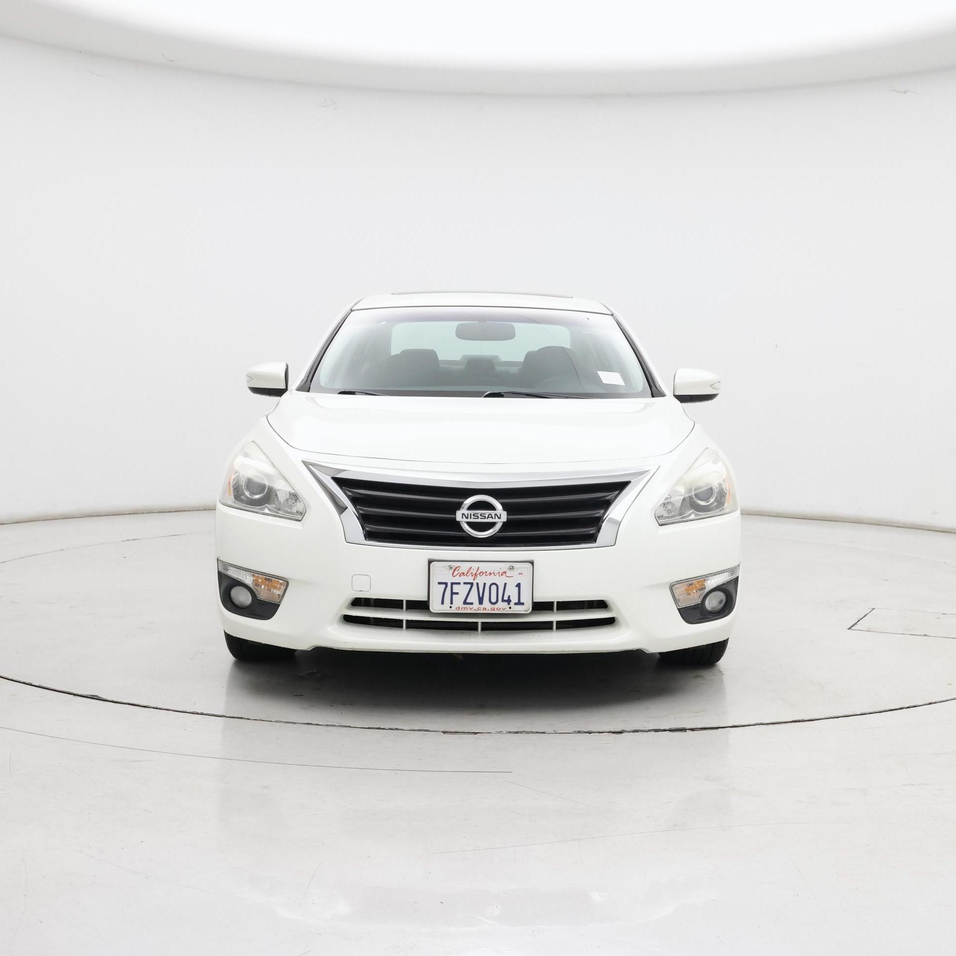 Thumbnail: 2014 Nissan Altima - 5