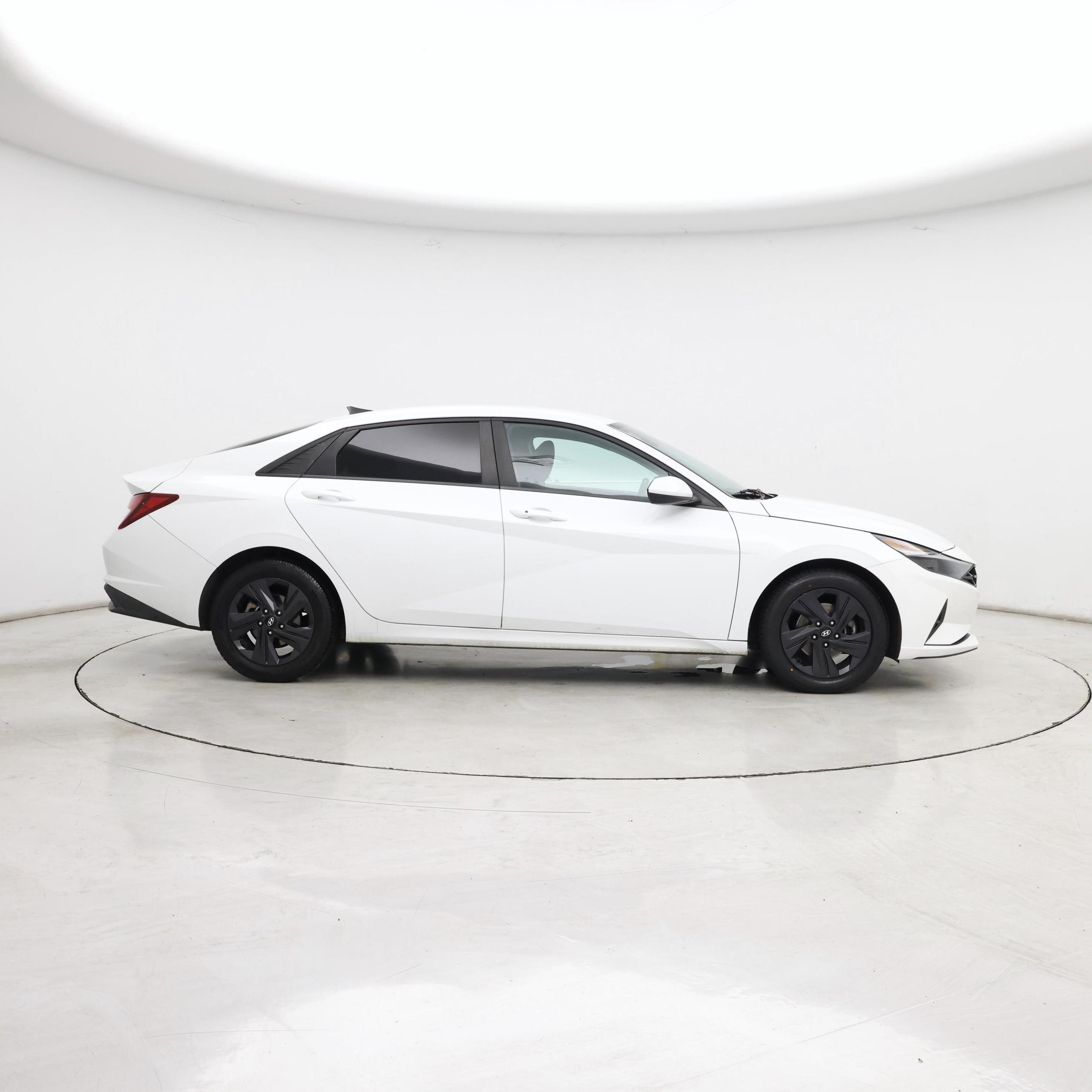 Thumbnail: 2021 Hyundai Elantra - 7