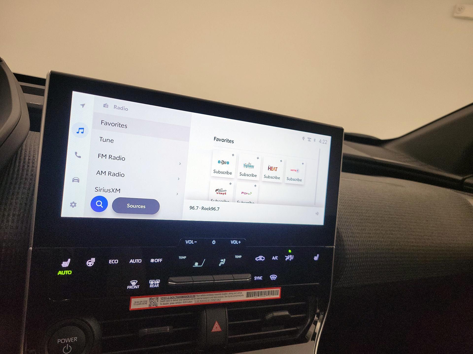 Thumbnail: 2025 Toyota bZ4X - 15