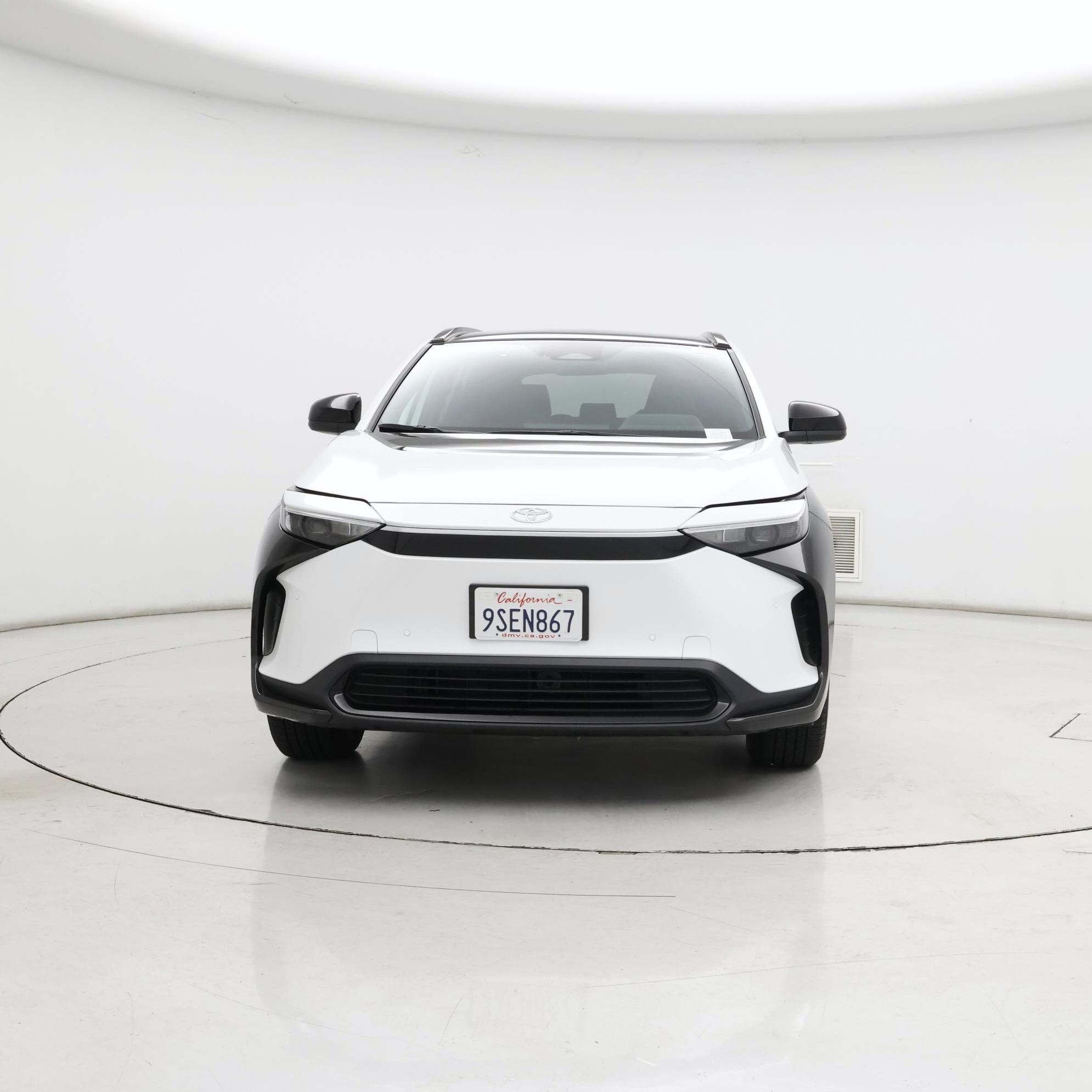 Thumbnail: 2025 Toyota bZ4X - 5