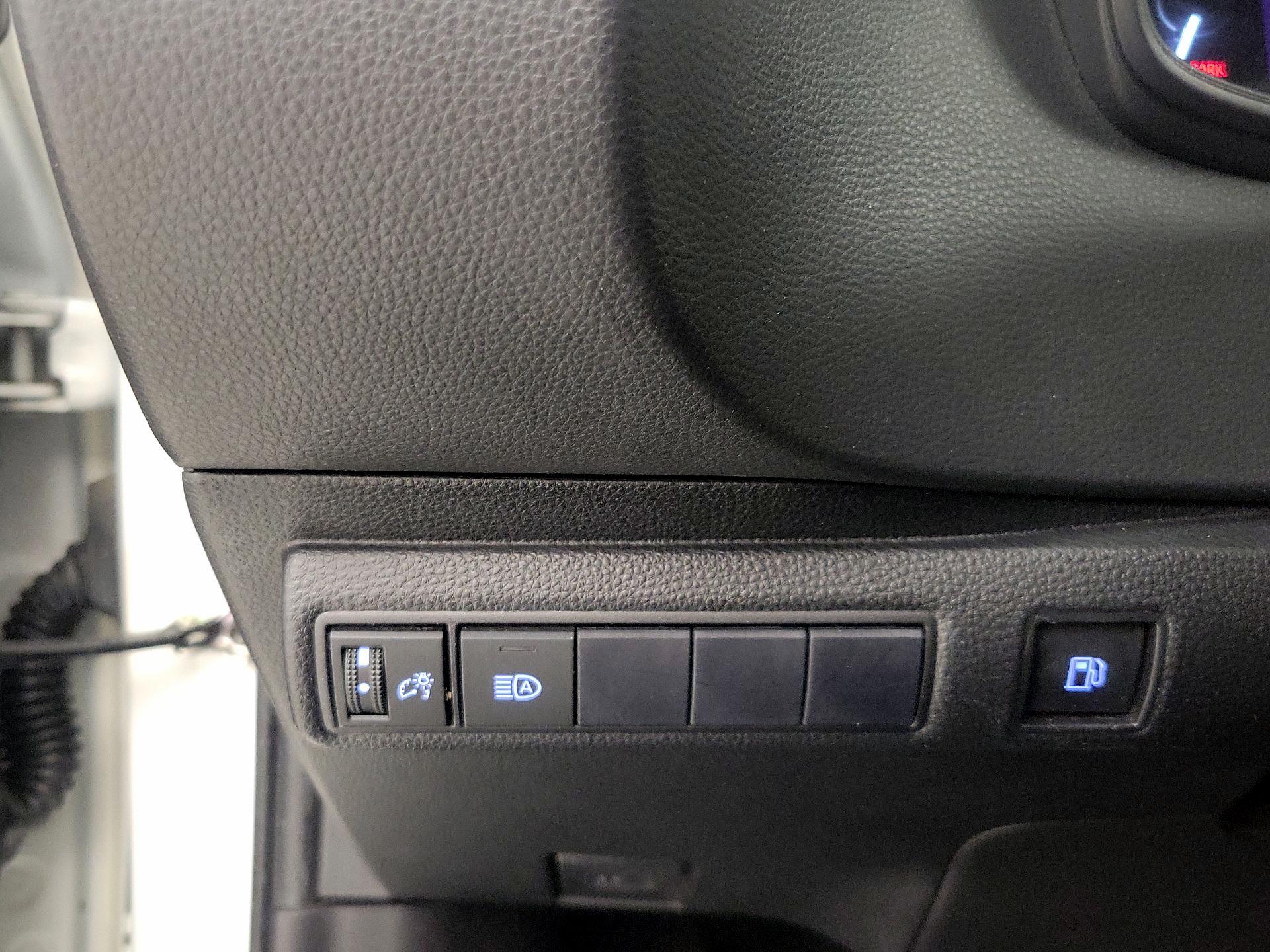 Thumbnail: 2021 Toyota Corolla - 13