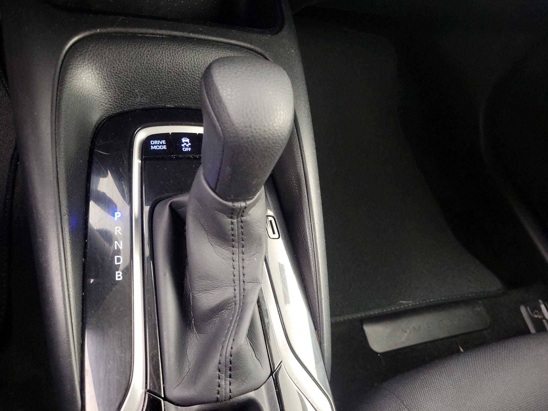 Thumbnail: 2021 Toyota Corolla - 17