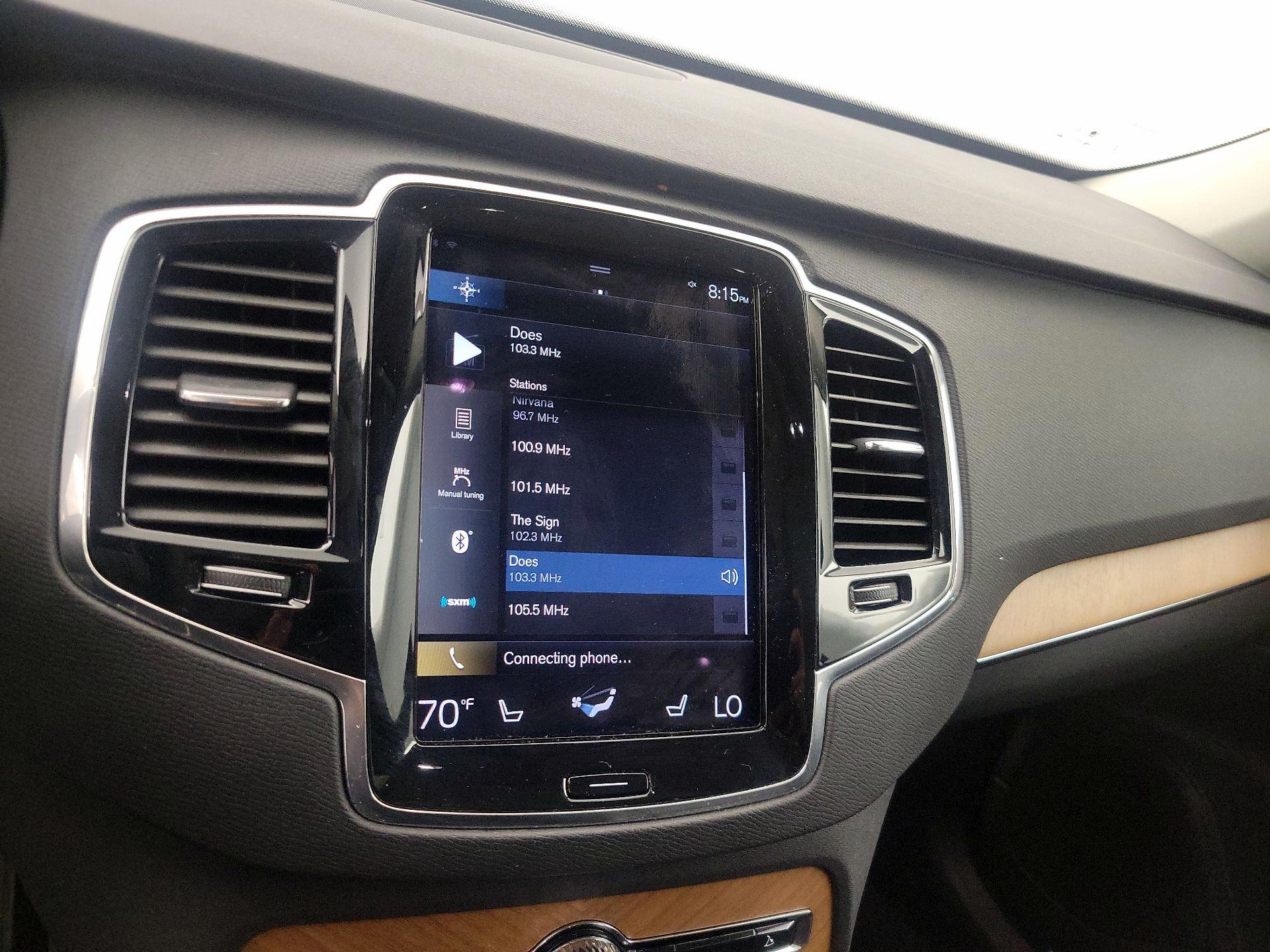 Thumbnail: 2021 Volvo XC90 - 16