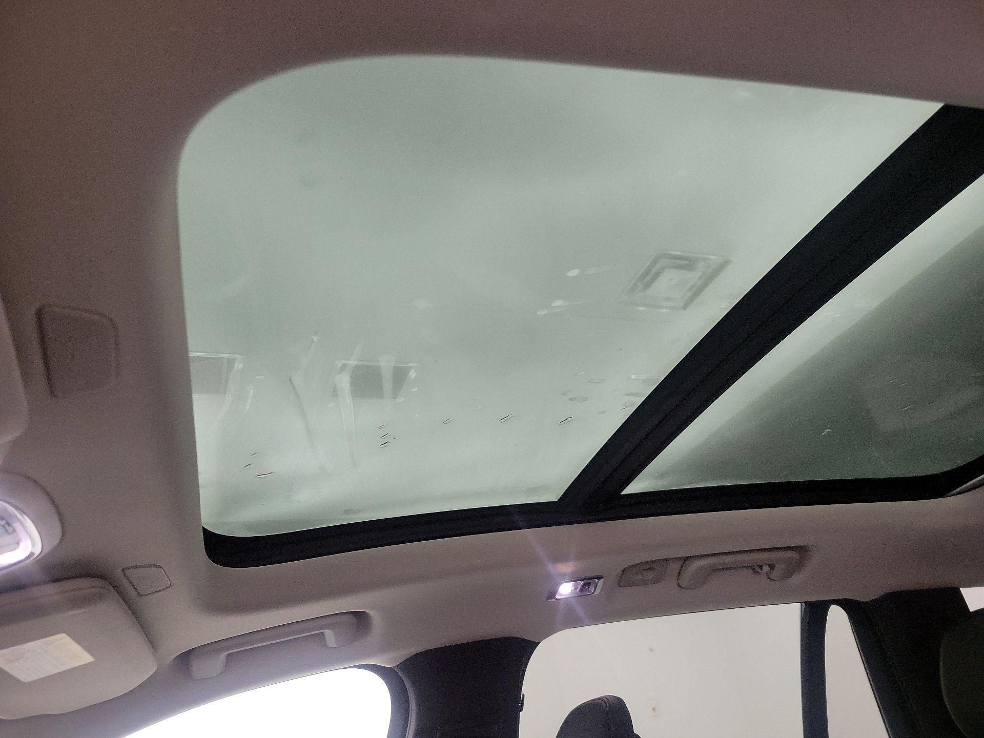 Thumbnail: 2021 Volvo XC90 - 20