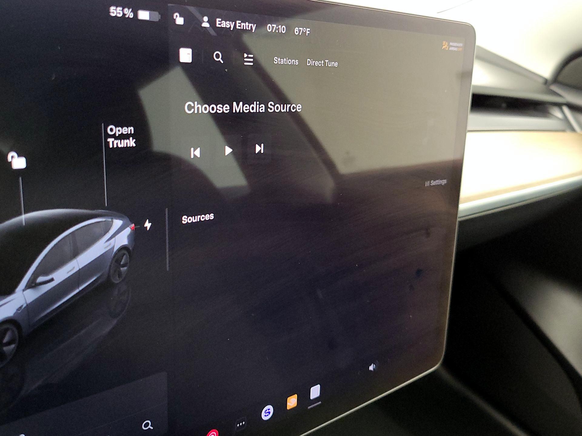 Thumbnail: 2023 Tesla Model 3 - 15