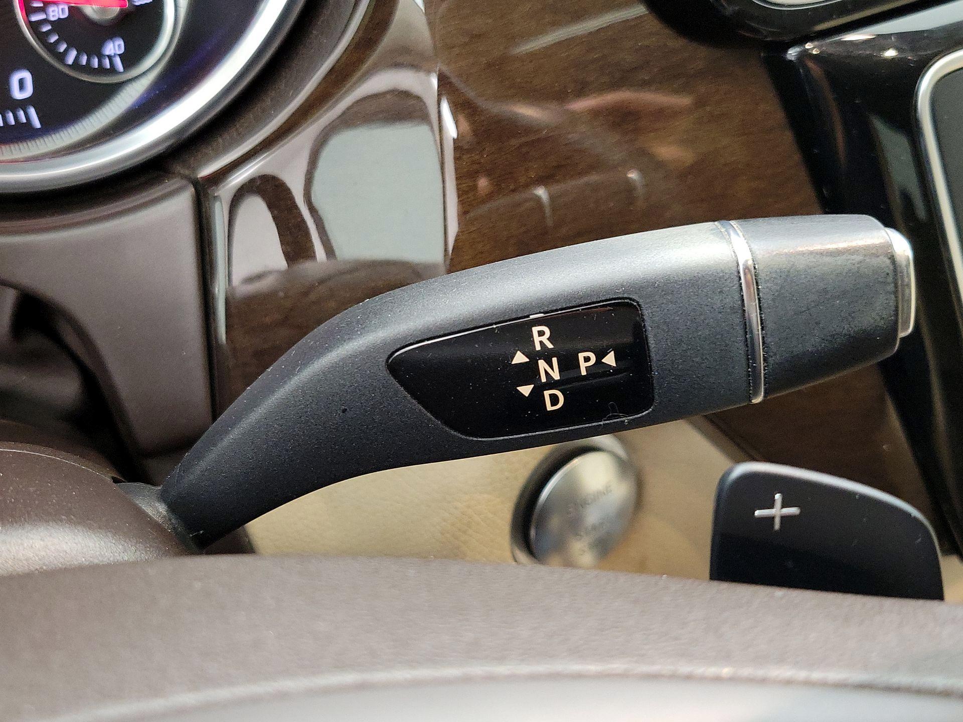 Thumbnail: 2016 Mercedes-Benz GLE - 18