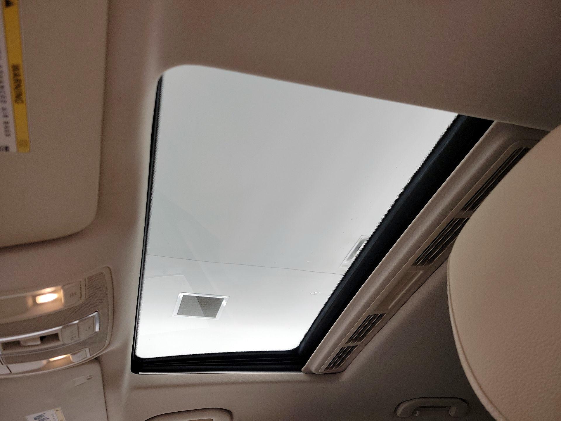 Thumbnail: 2016 Mercedes-Benz GLE - 20