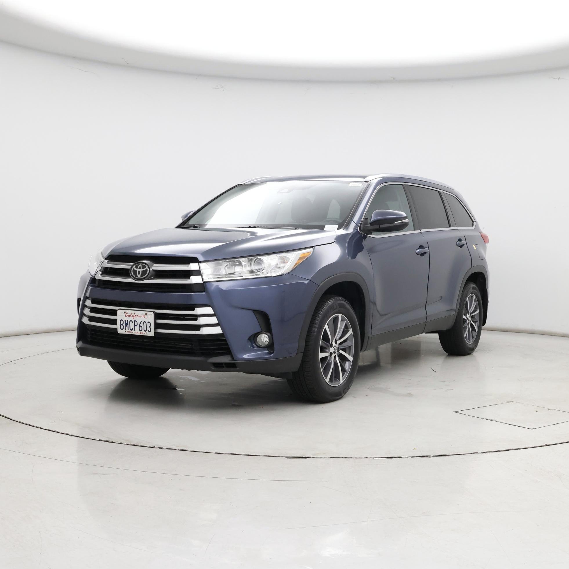 Thumbnail: 2019 Toyota Highlander - 4