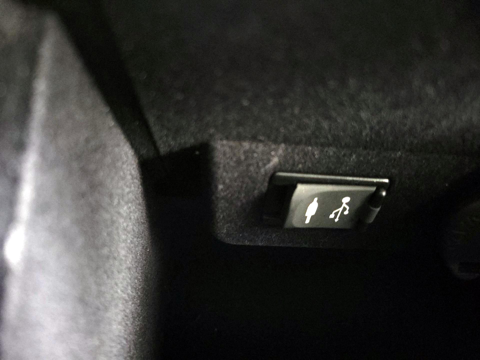 Thumbnail: 2016 Lexus NX - 18