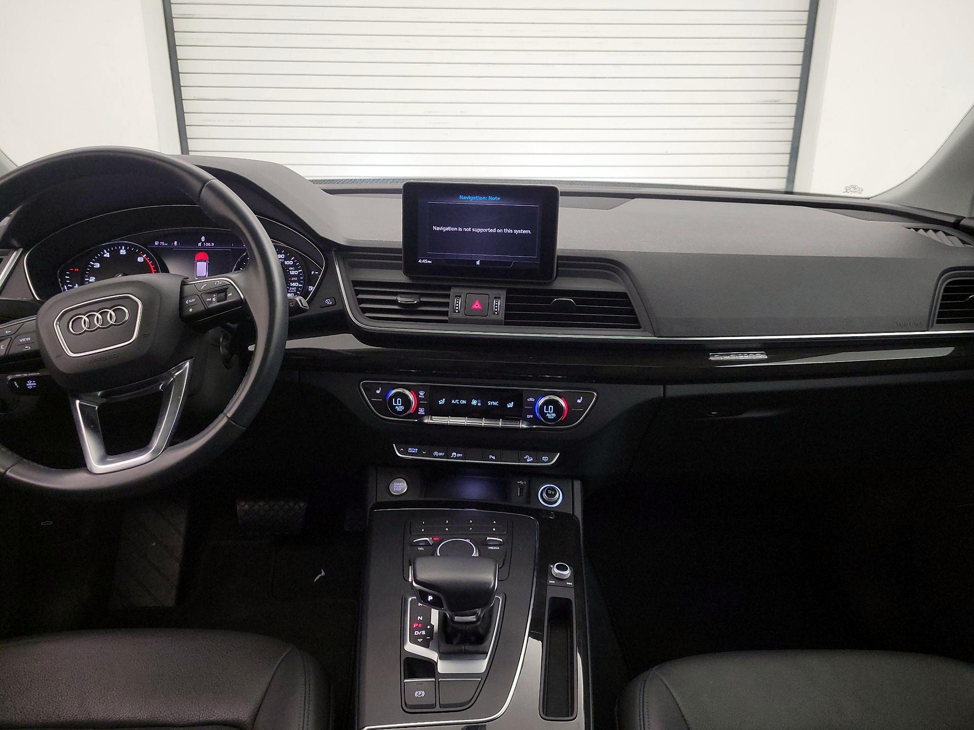 Thumbnail: 2020 Audi Q5 - 9