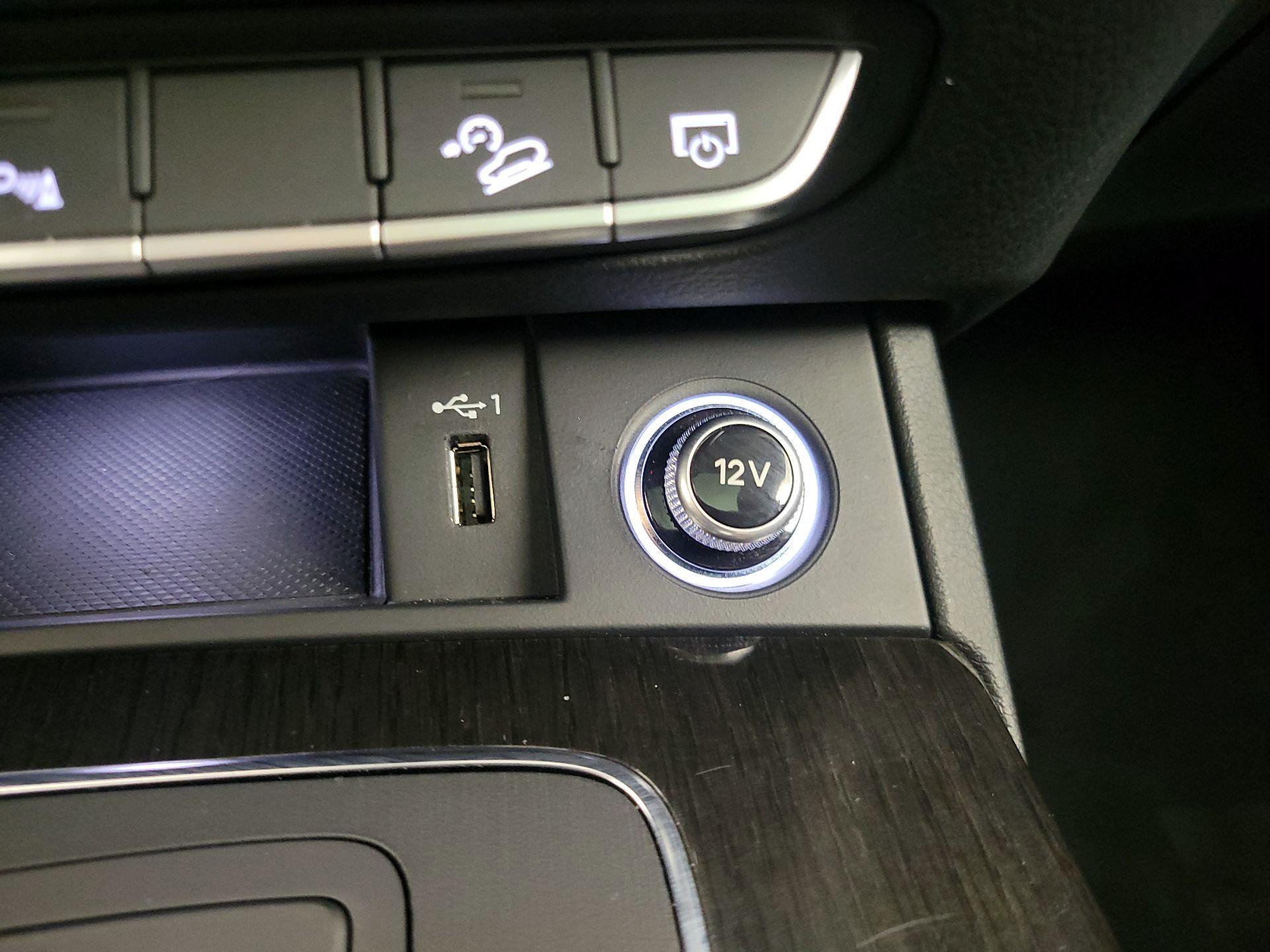 Thumbnail: 2020 Audi Q5 - 18