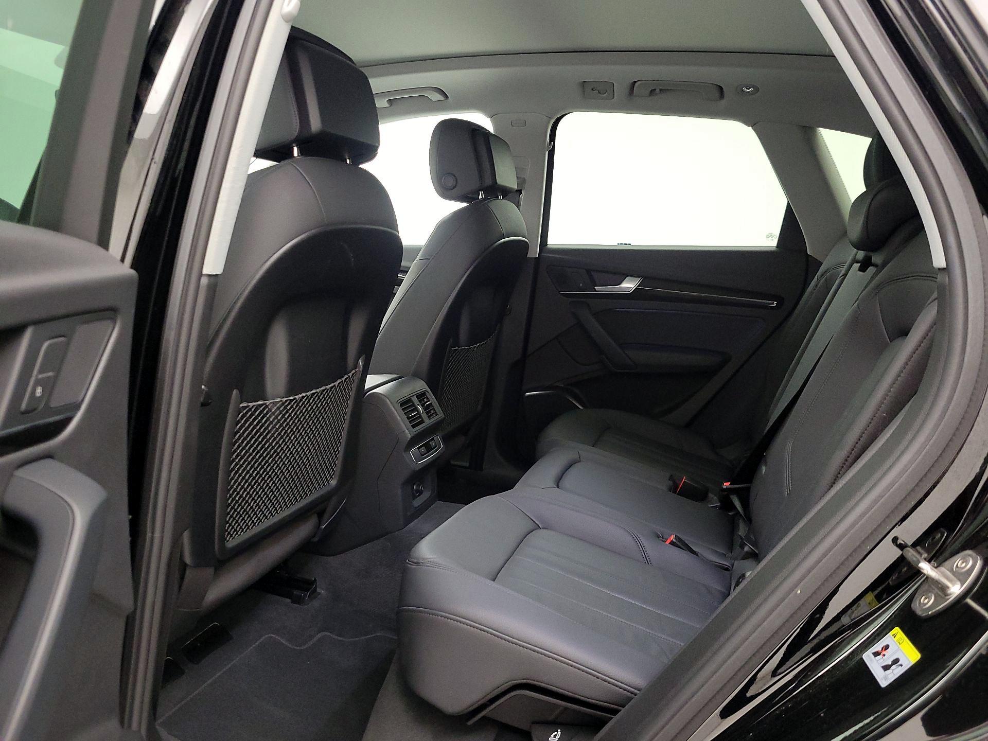 Thumbnail: 2020 Audi Q5 - 20