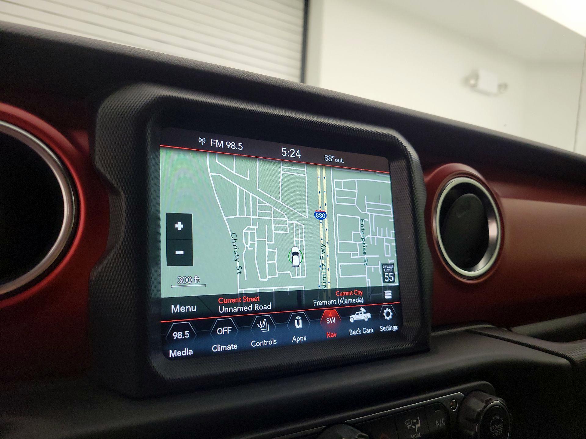 Thumbnail: 2023 Jeep Gladiator - 14