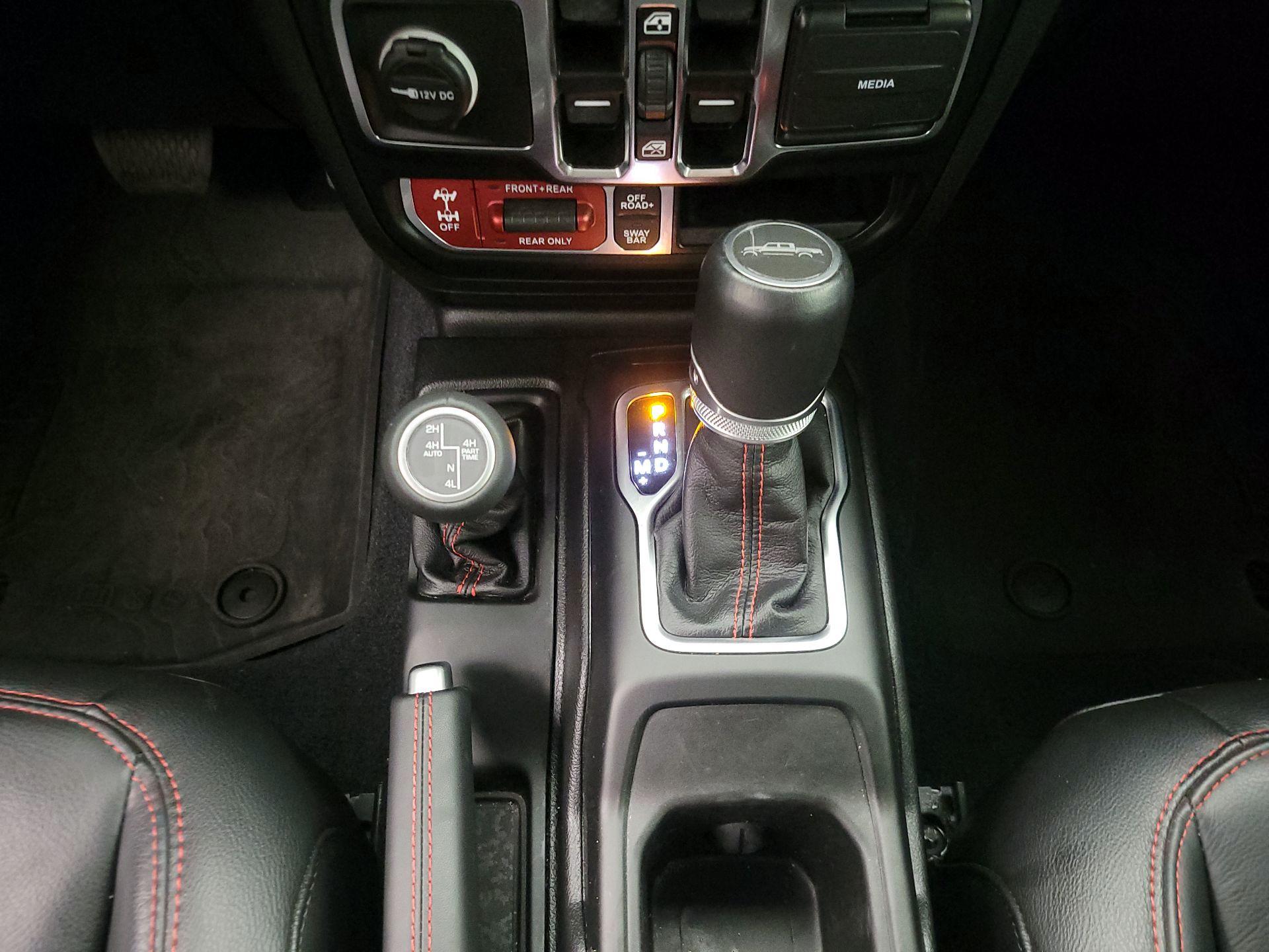 Thumbnail: 2023 Jeep Gladiator - 18