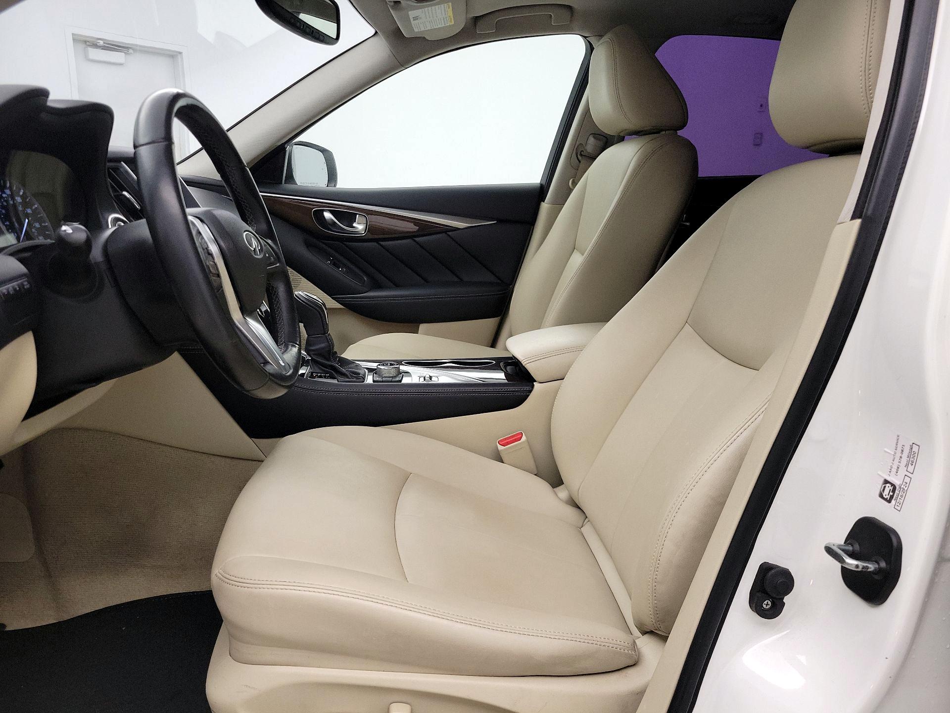 Thumbnail: 2018 INFINITI Q50 - 11