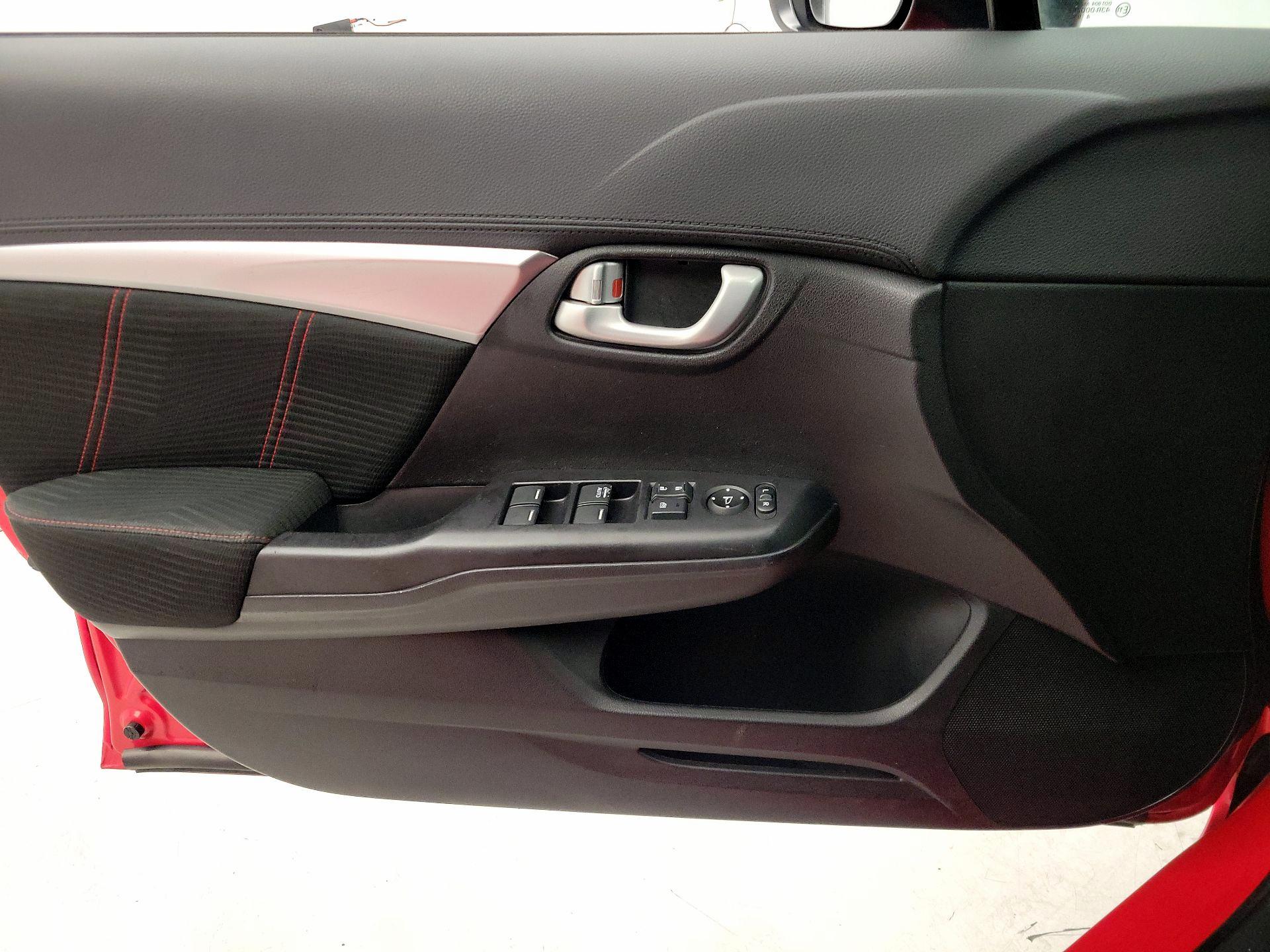 Thumbnail: 2015 Honda Civic - 12