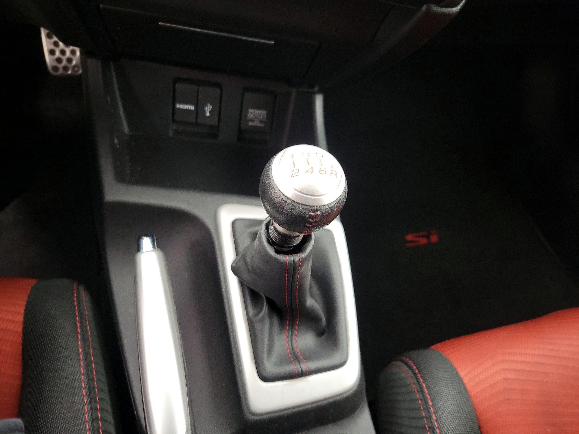 Thumbnail: 2015 Honda Civic - 17