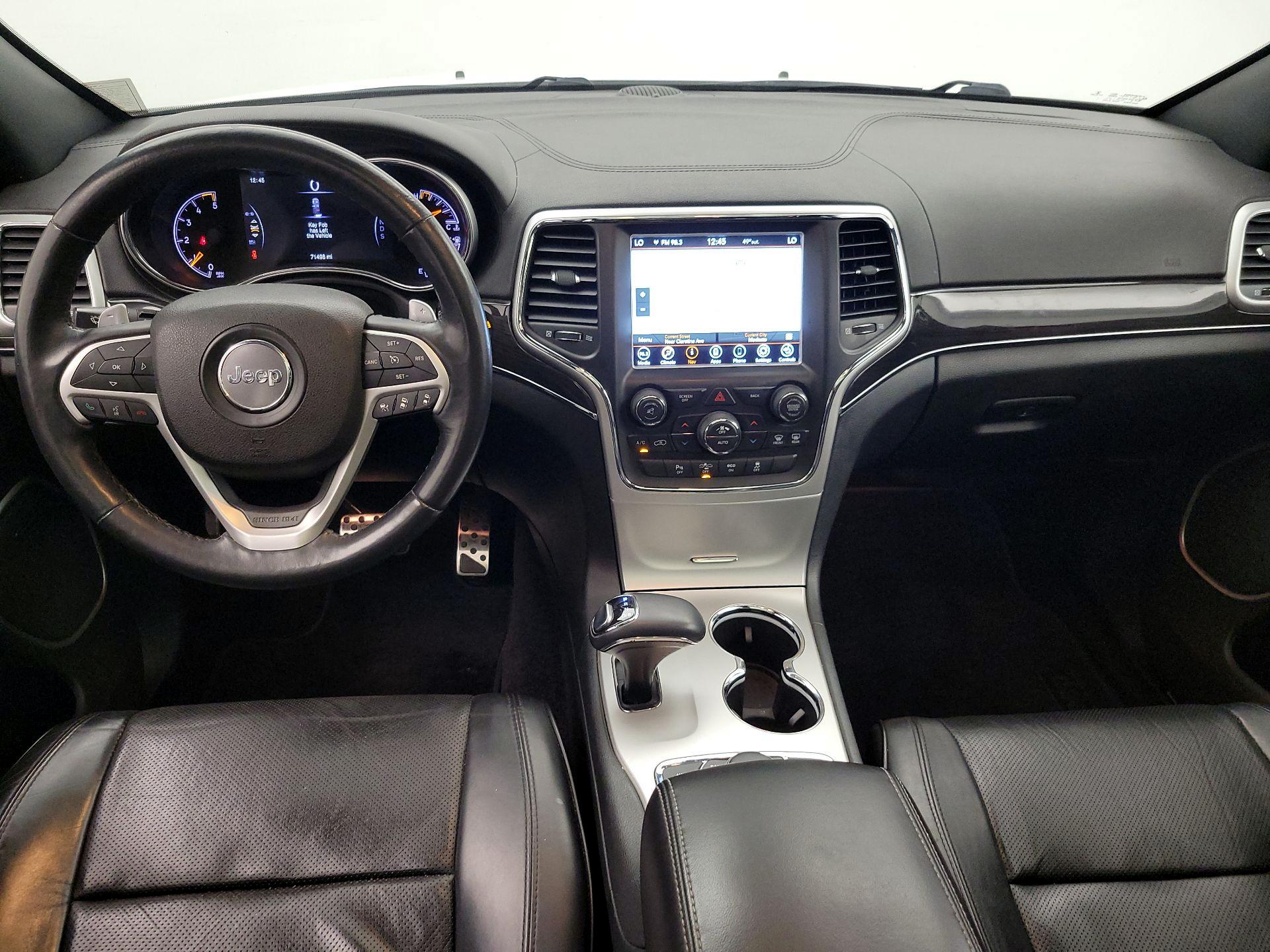 Thumbnail: 2015 Jeep Grand Cherokee - 9