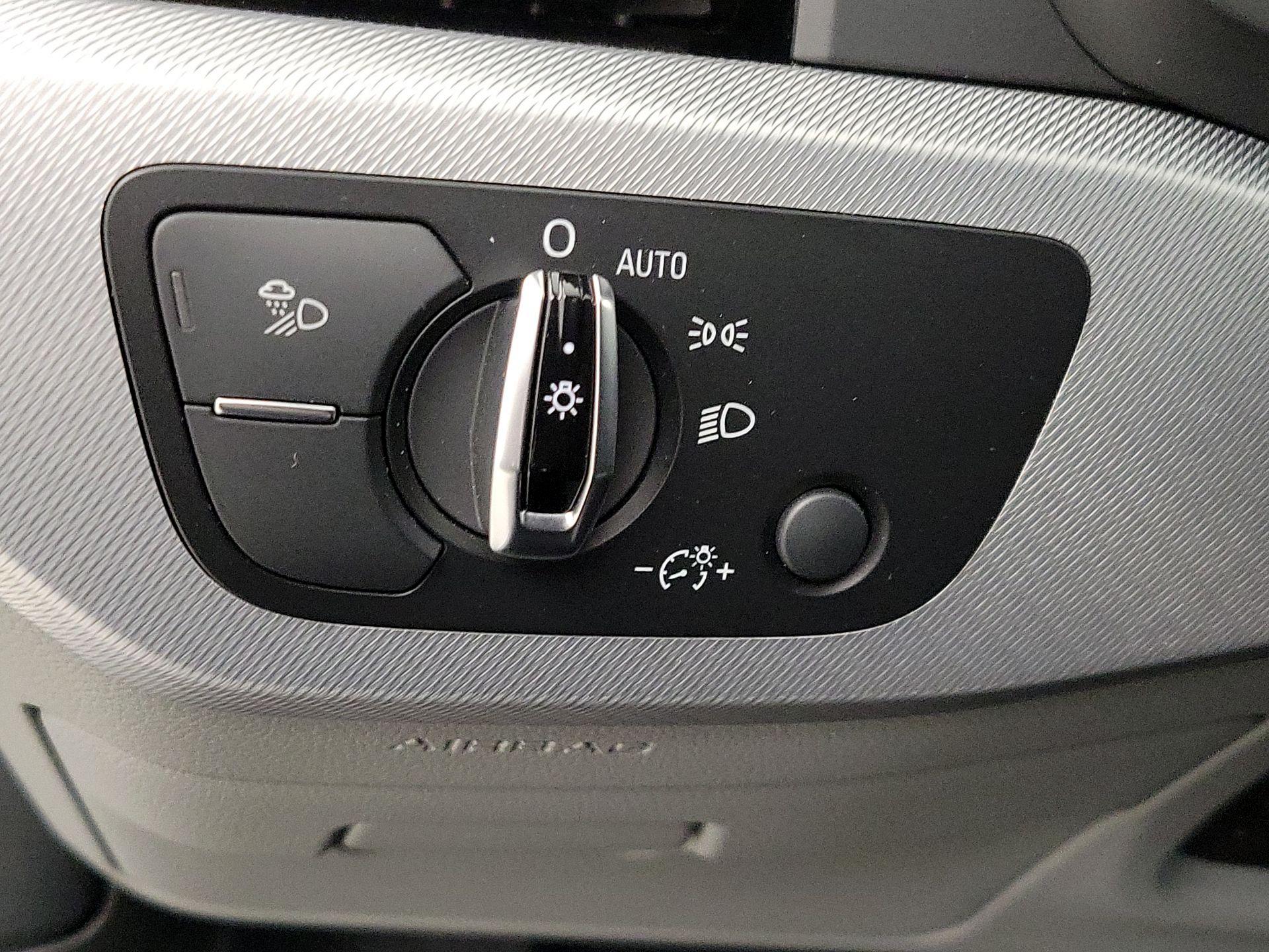 Thumbnail: 2018 Audi A4 - 13