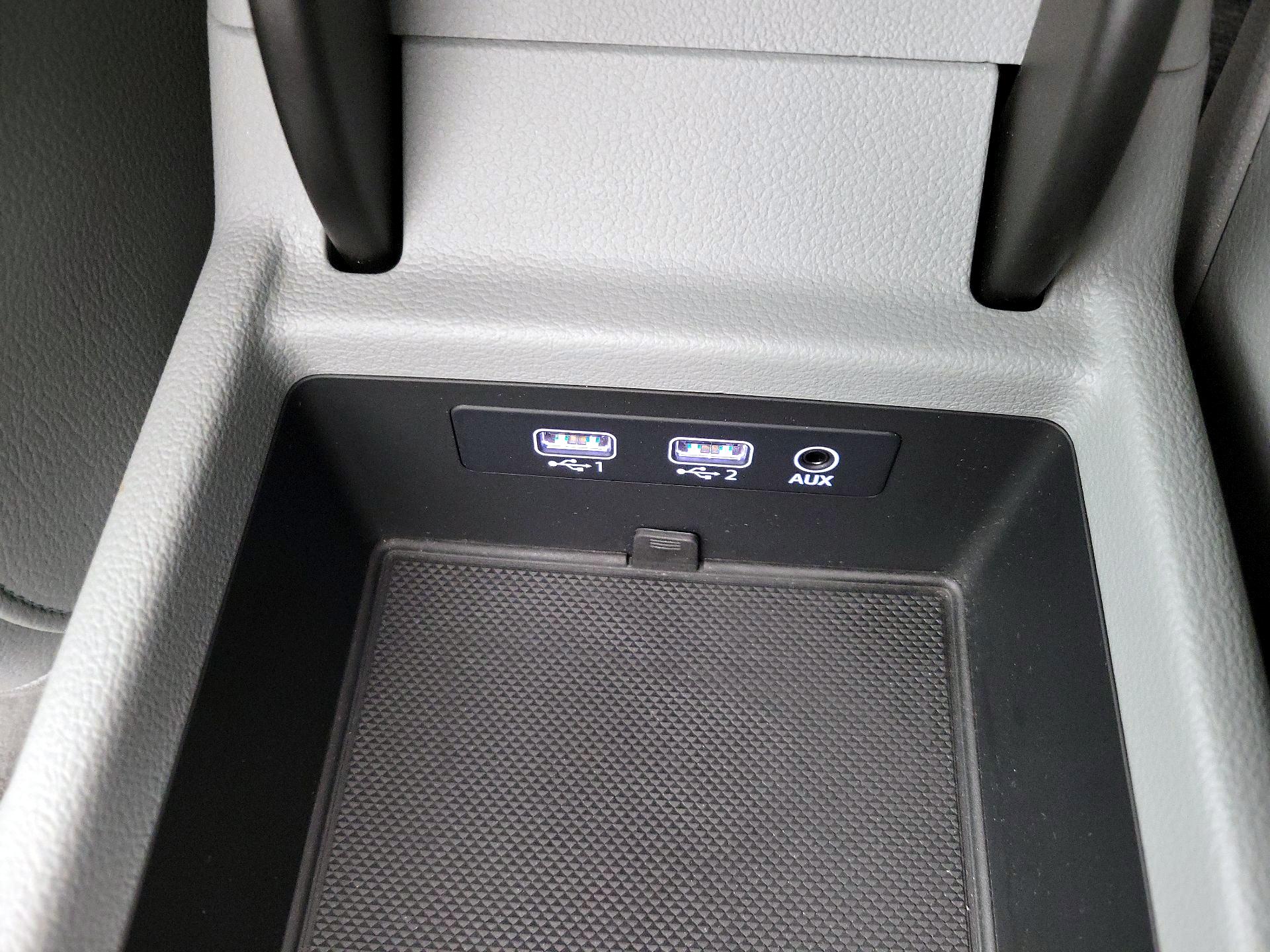 Thumbnail: 2018 Audi A4 - 18