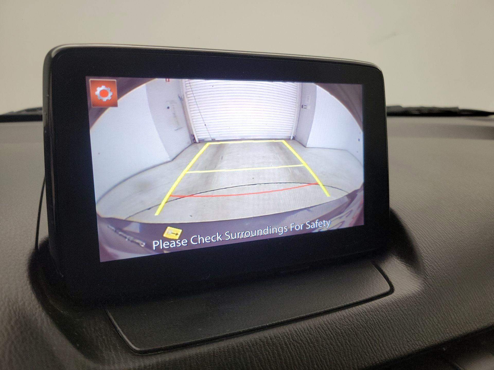 Thumbnail: 2019 Toyota Yaris - 14